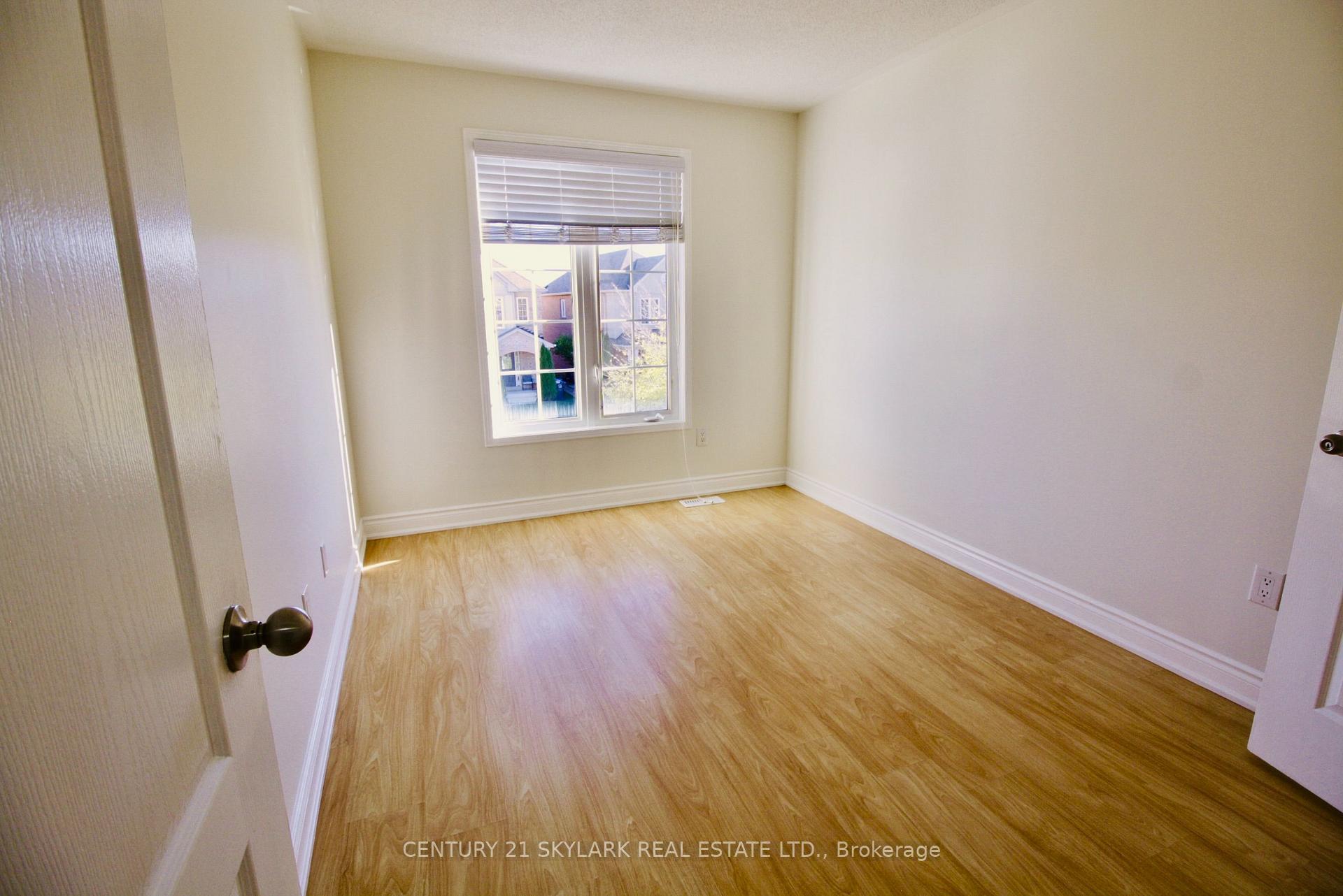 Photo 20 of 61 Lightcatcher Circle, Brampton, Bram East — HOMEH