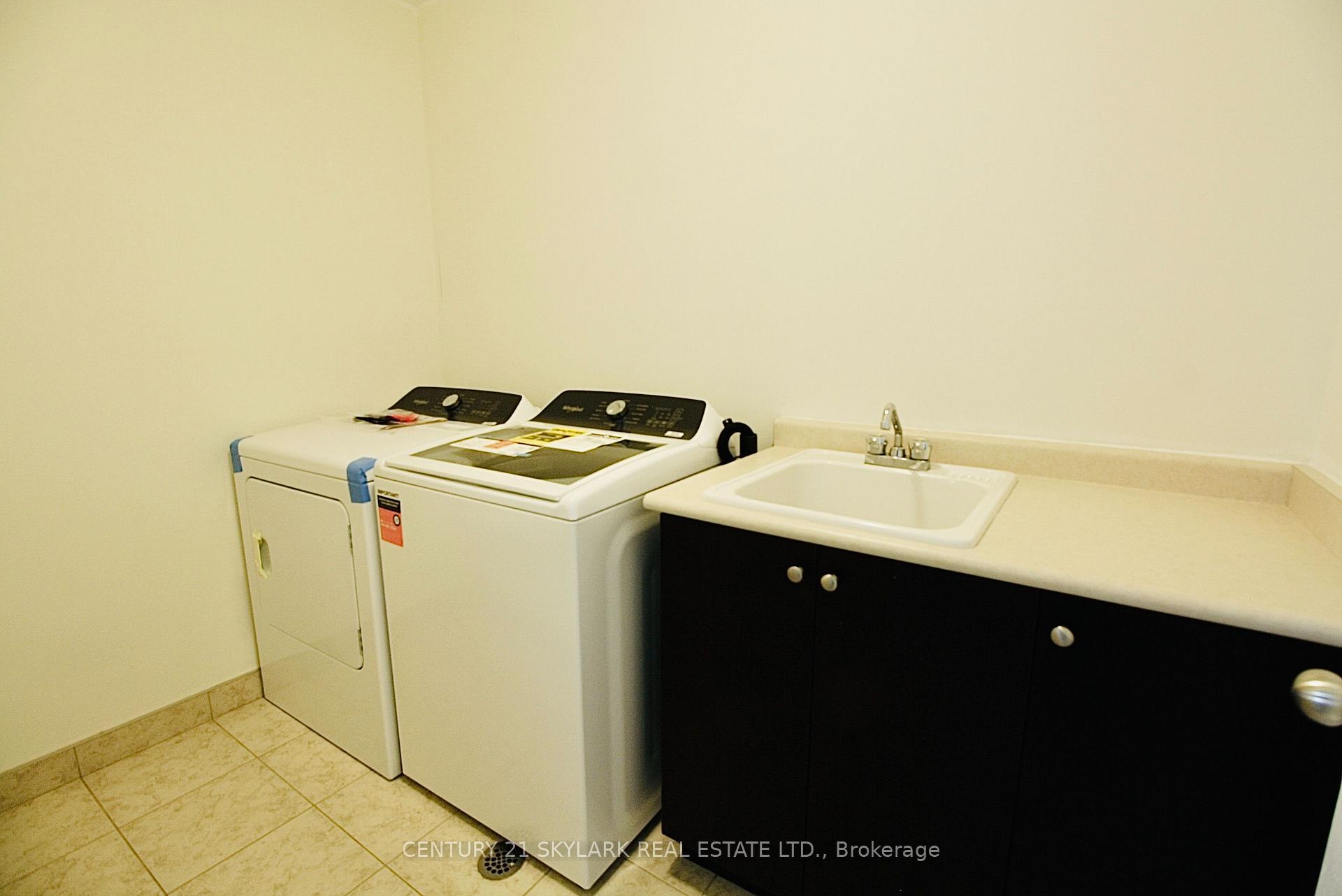 Photo 22 of 61 Lightcatcher Circle, Brampton, Bram East — HOMEH