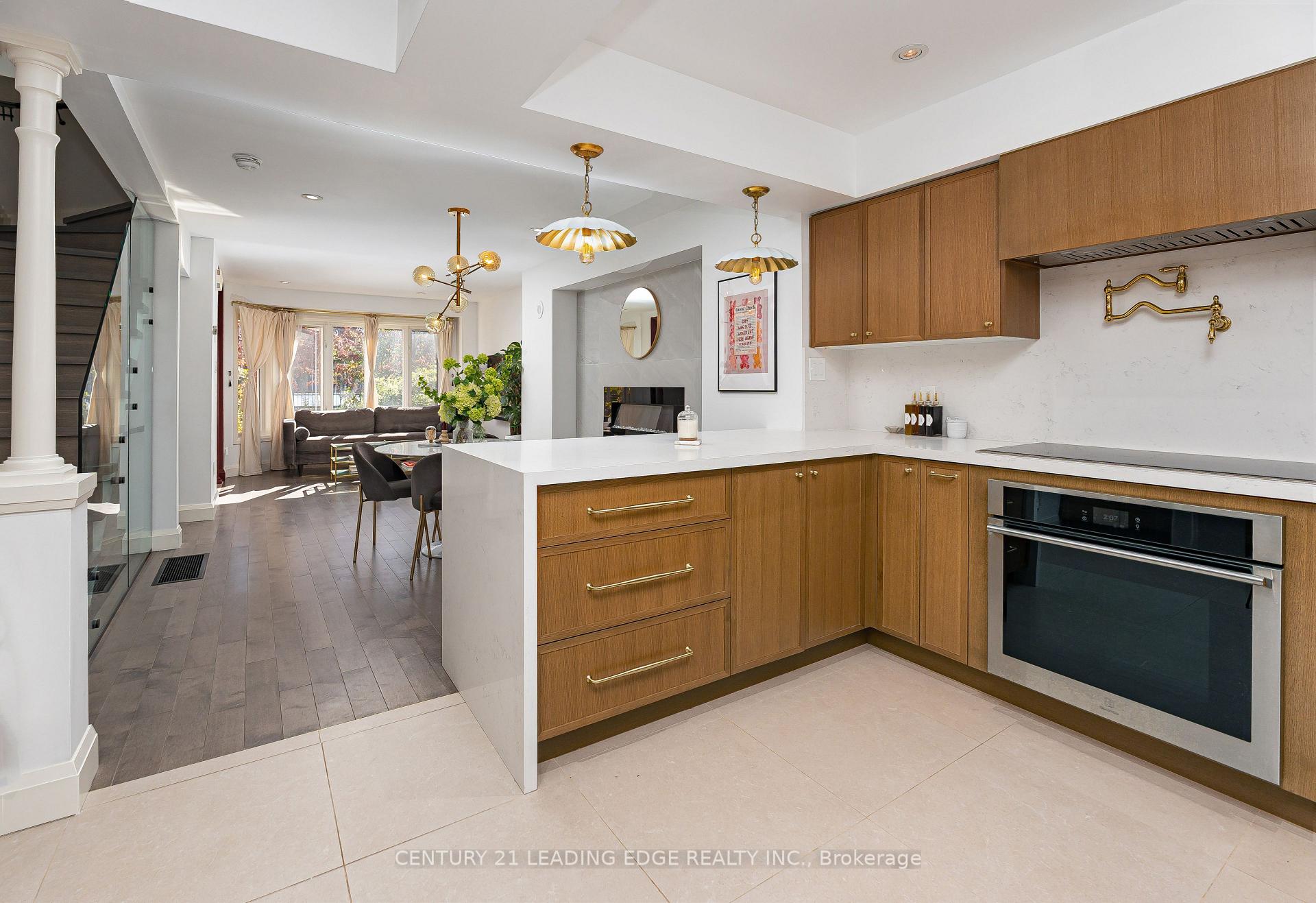 Photo 14 of Unit 36, 18 Clark Avenue, Vaughan, Crestwood-Springfarm-Yorkhill — HOMEH
