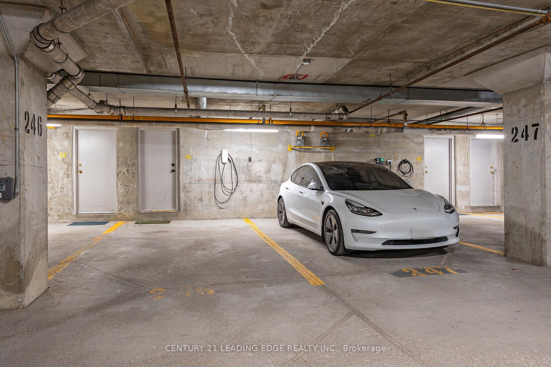 Photo 29 of Unit 36, 18 Clark Avenue, Vaughan, Crestwood-Springfarm-Yorkhill — HOMEH
