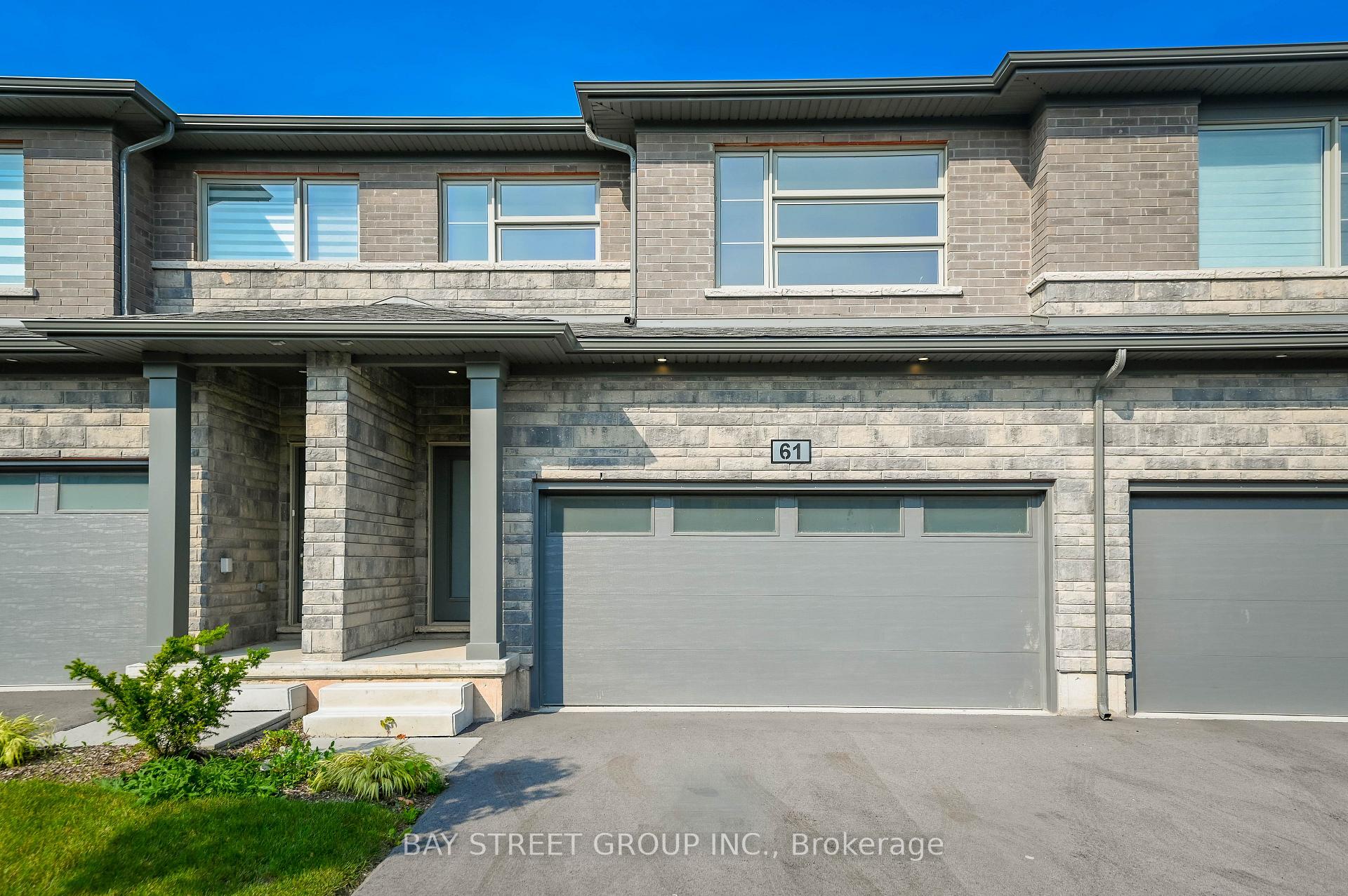 Front of Unit 61, 4552 Portage Road