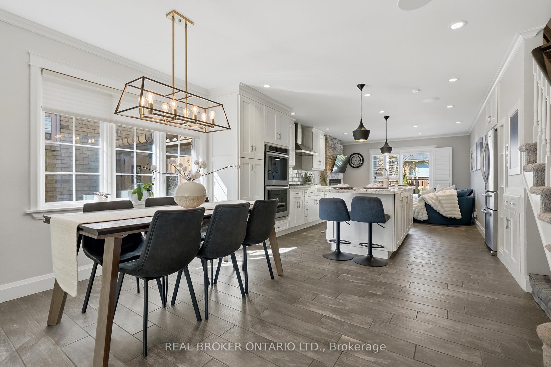 Photo 9 of 7 Rockhaven Lane, Hamilton, Waterdown — HOMEH