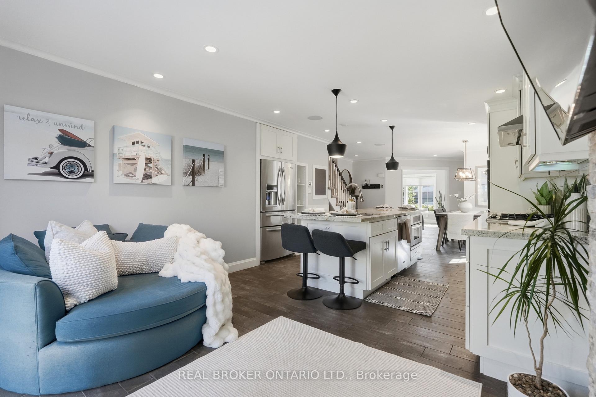 Photo 15 of 7 Rockhaven Lane, Hamilton, Waterdown — HOMEH