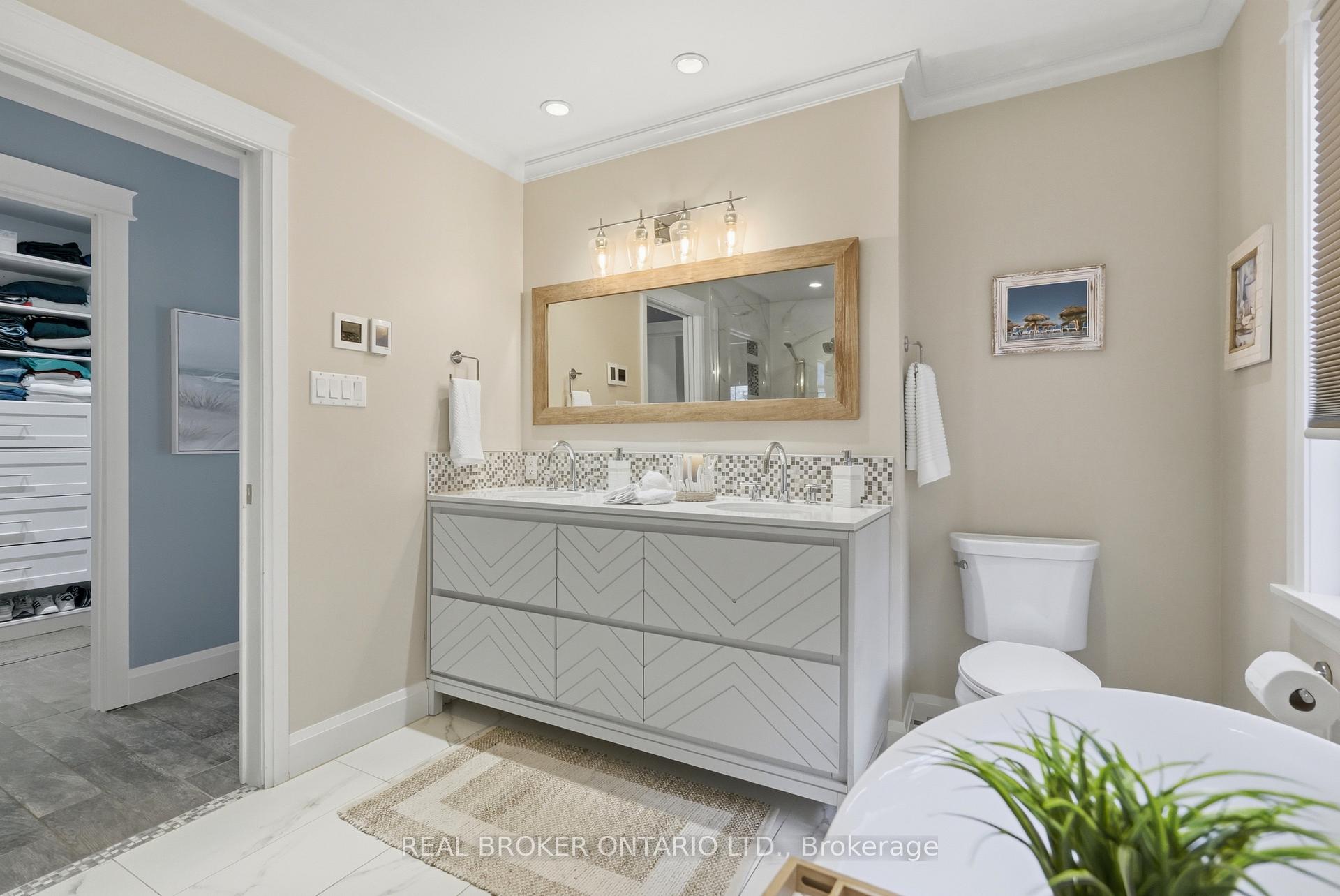 Photo 23 of 7 Rockhaven Lane, Hamilton, Waterdown — HOMEH