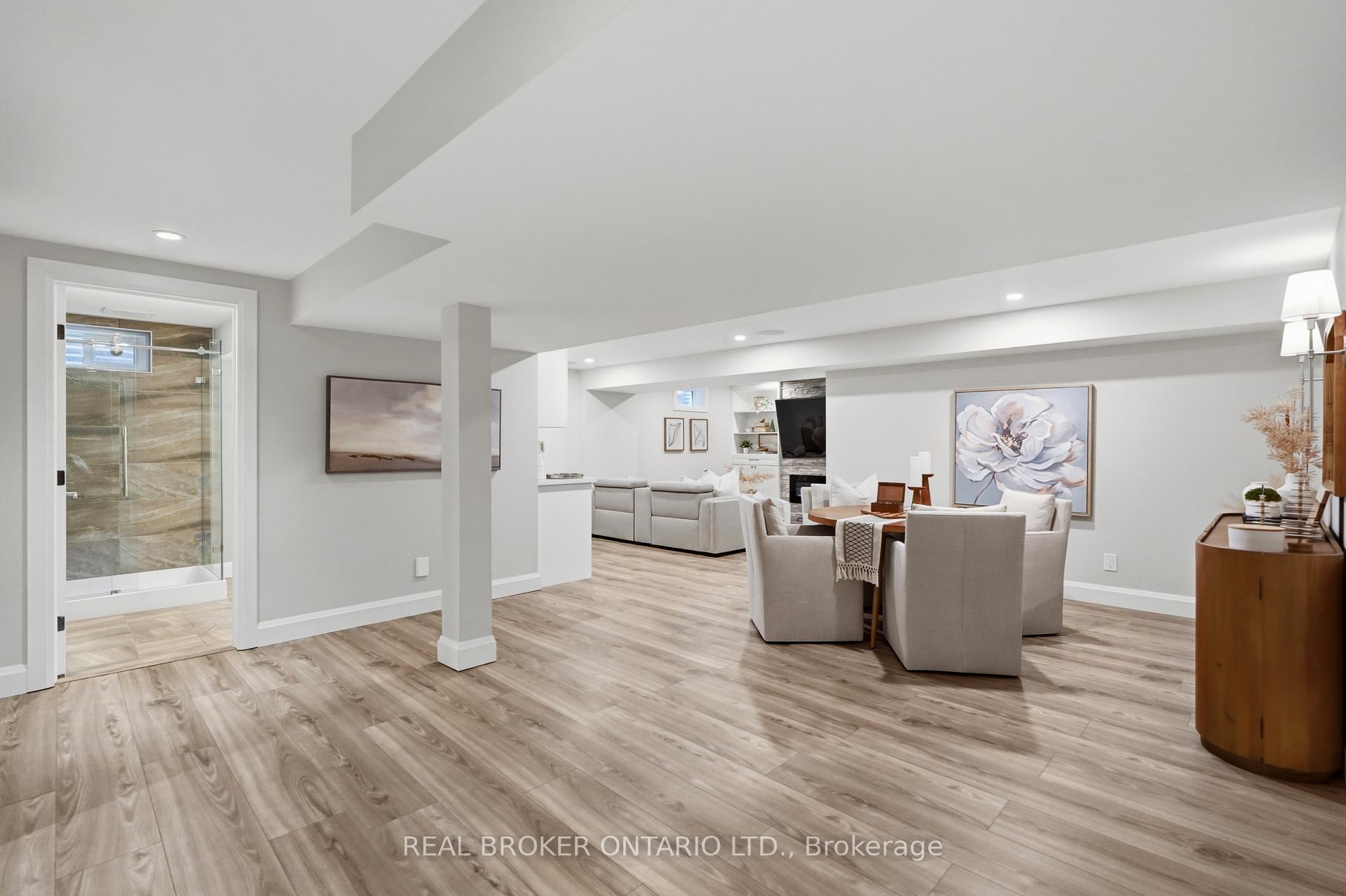 Photo 33 of 7 Rockhaven Lane, Hamilton, Waterdown — HOMEH