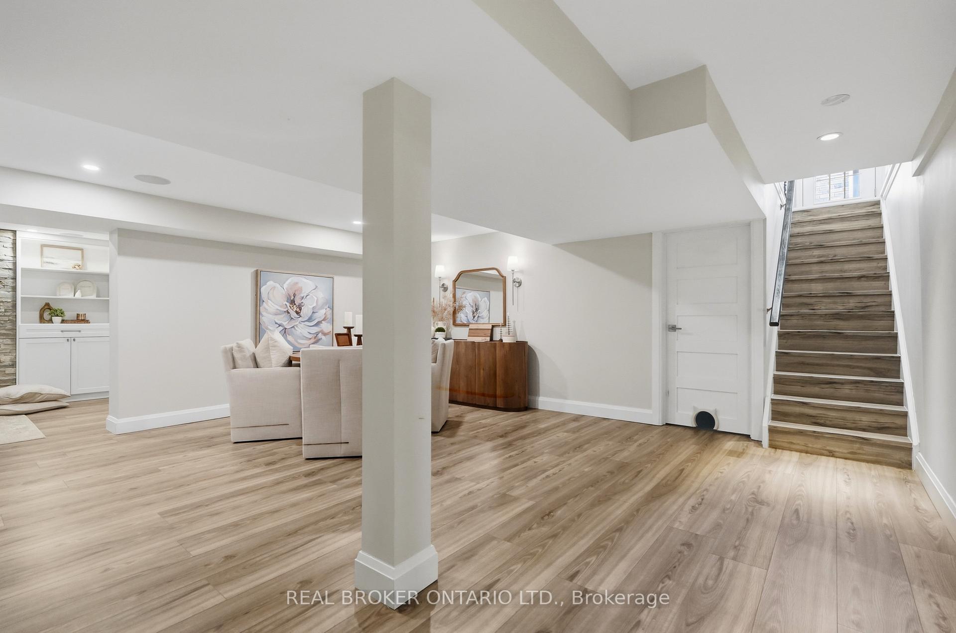 Photo 34 of 7 Rockhaven Lane, Hamilton, Waterdown — HOMEH