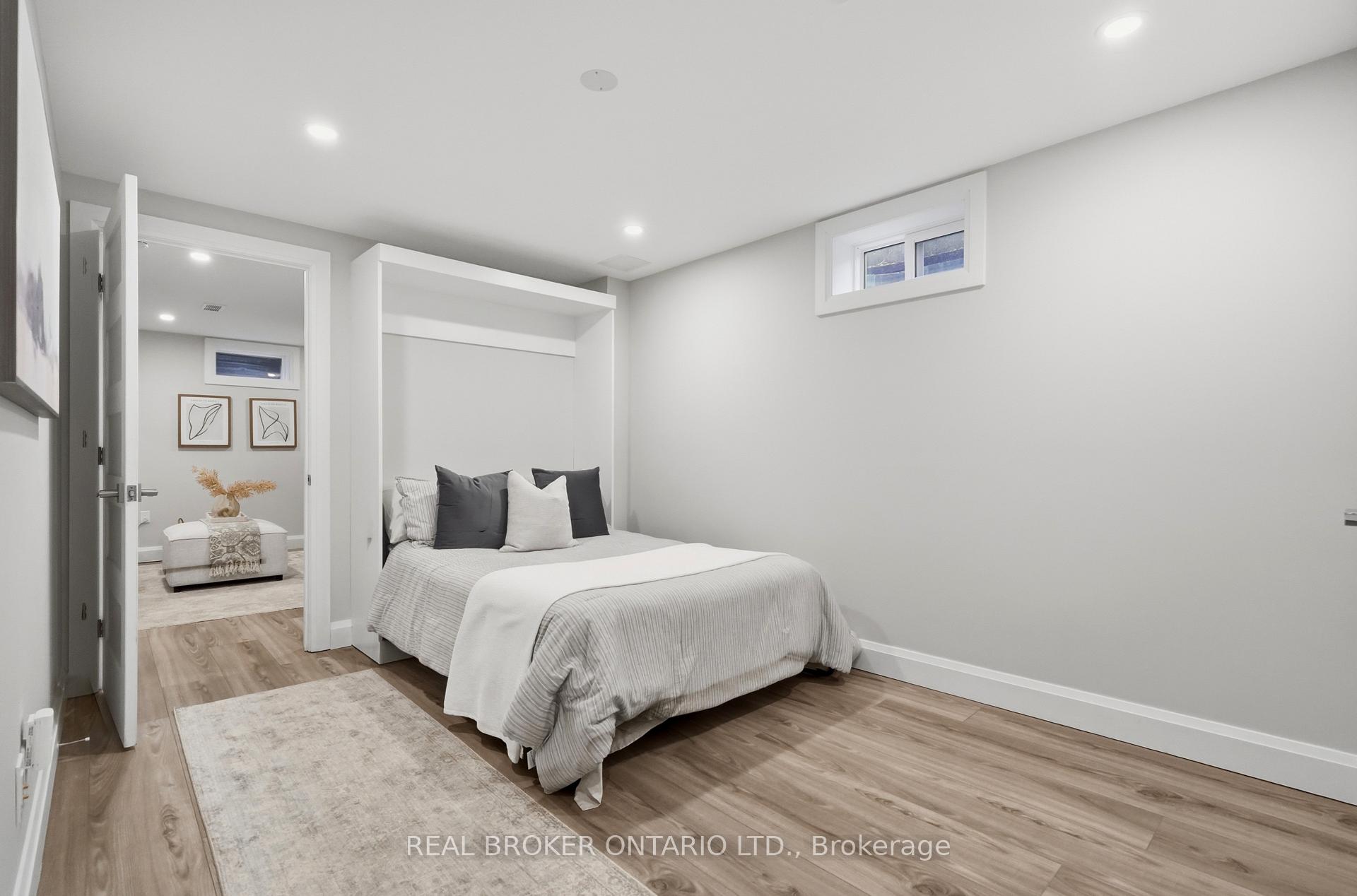 Photo 43 of 7 Rockhaven Lane, Hamilton, Waterdown — HOMEH