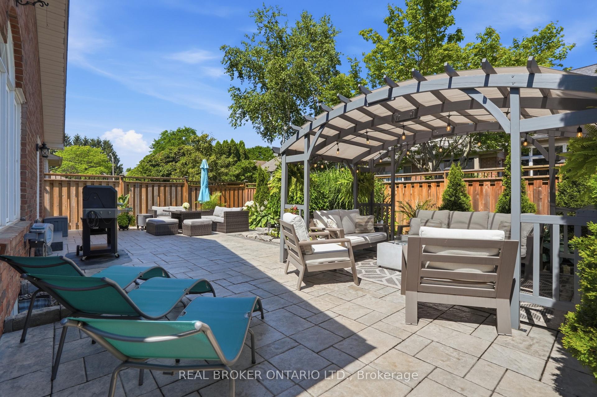 Photo 50 of 7 Rockhaven Lane, Hamilton, Waterdown — HOMEH