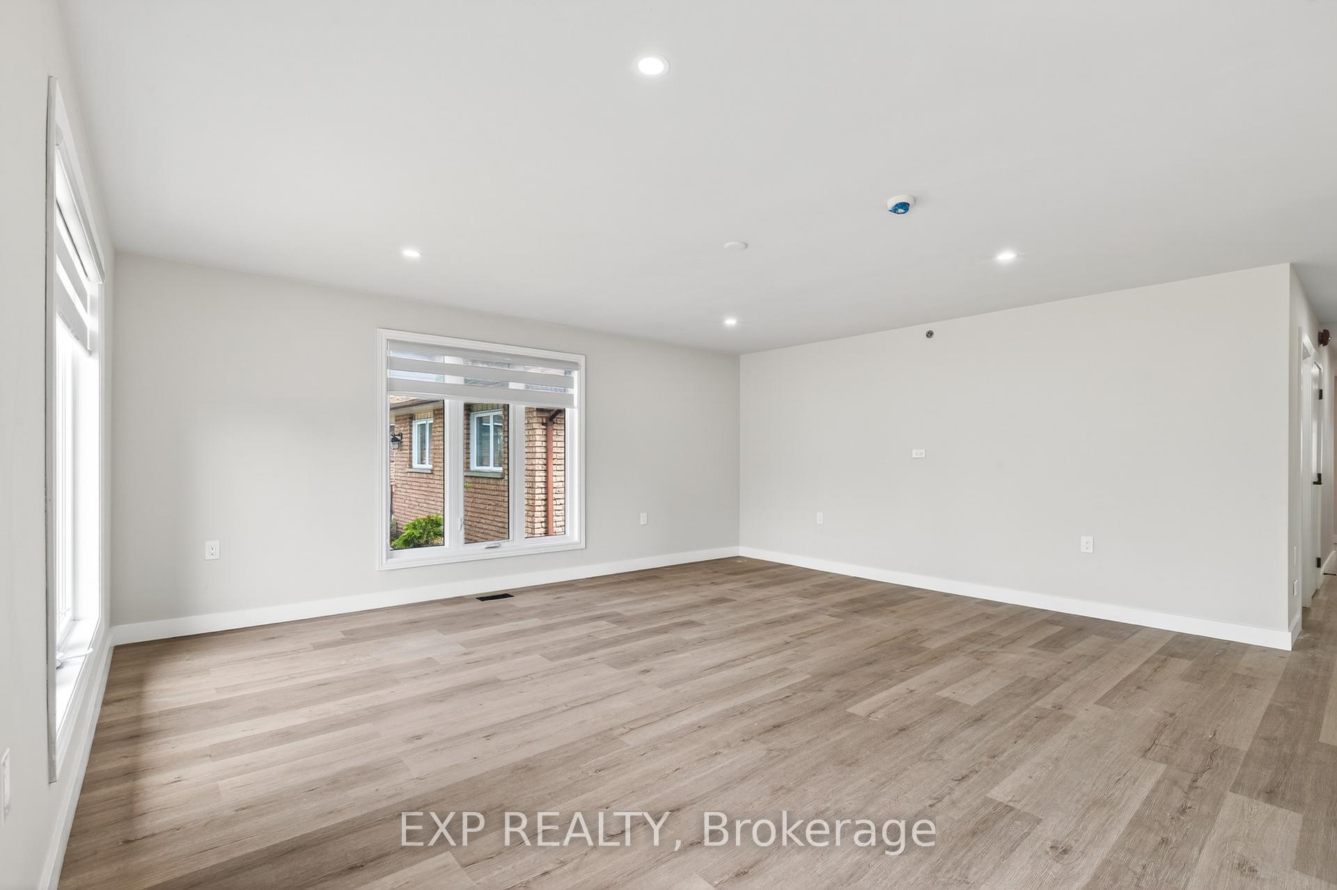 Photo 5 of Unit 1, 263 Anne Street N, Barrie, Sunnidale — HOMEH
