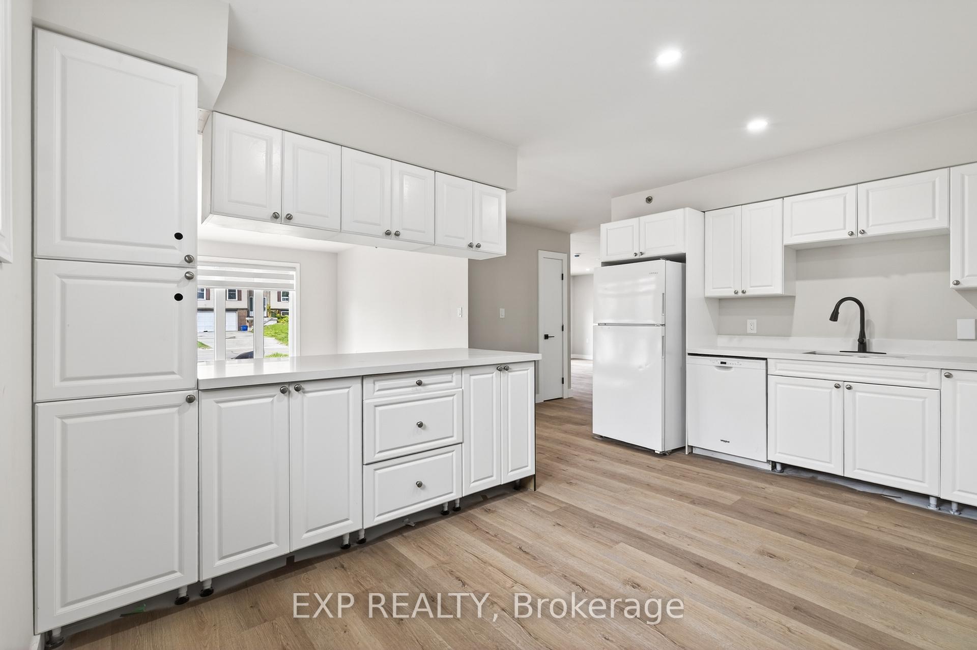 Photo 8 of Unit 1, 263 Anne Street N, Barrie, Sunnidale — HOMEH