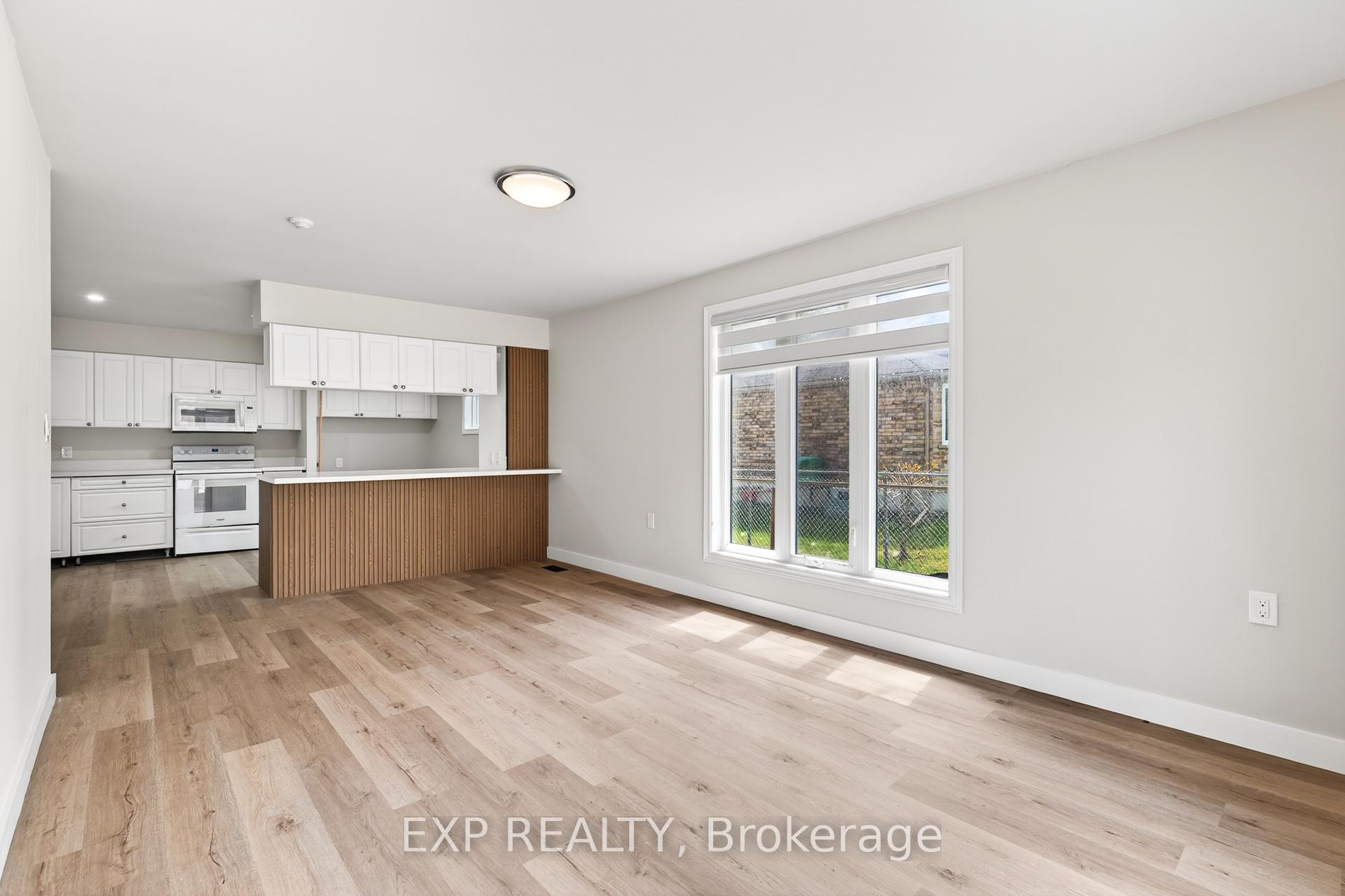 Photo 17 of Unit 1, 263 Anne Street N, Barrie, Sunnidale — HOMEH