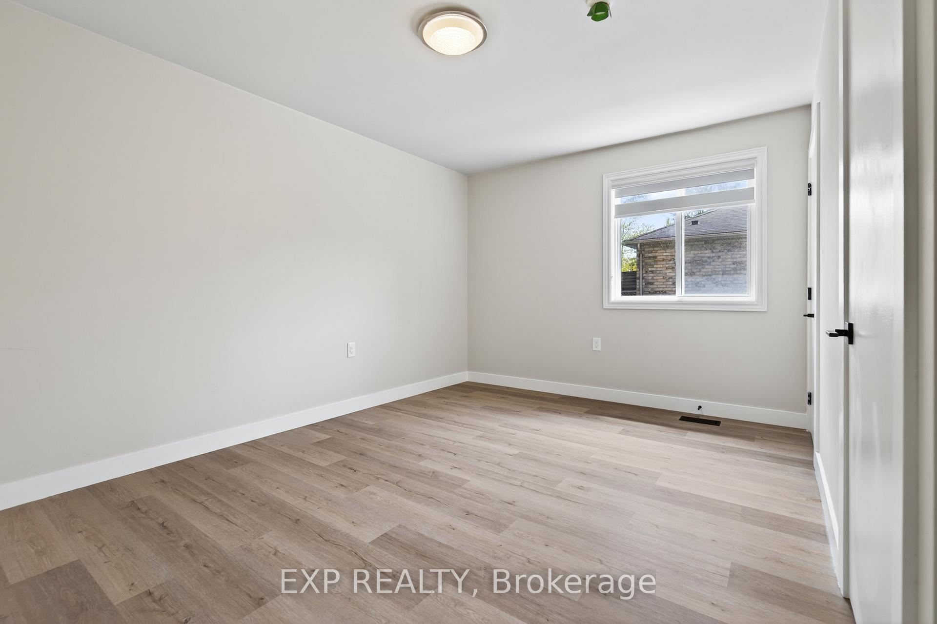 Photo 35 of Unit 1, 263 Anne Street N, Barrie, Sunnidale — HOMEH