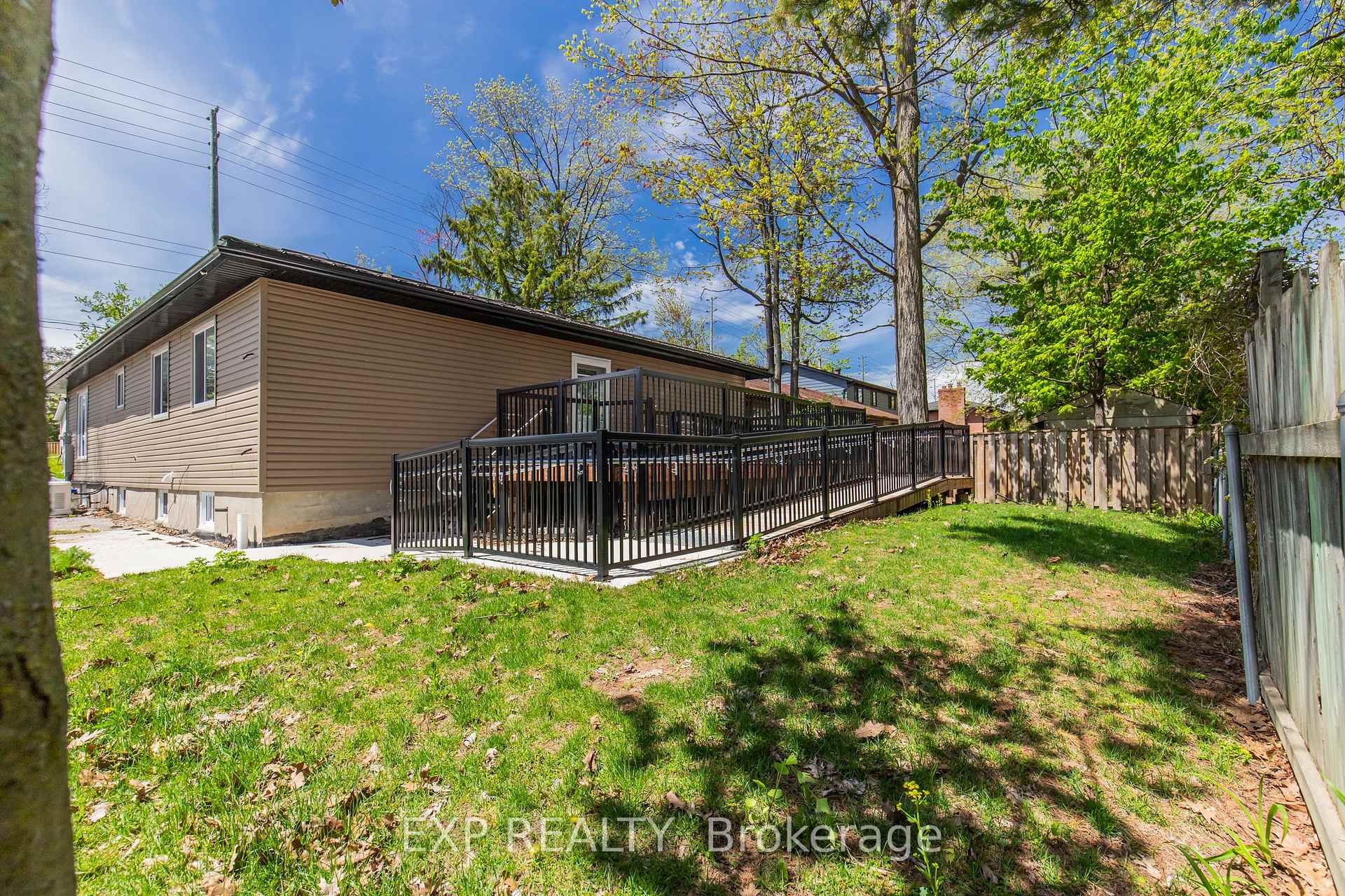 Photo 40 of Unit 1, 263 Anne Street N, Barrie, Sunnidale — HOMEH