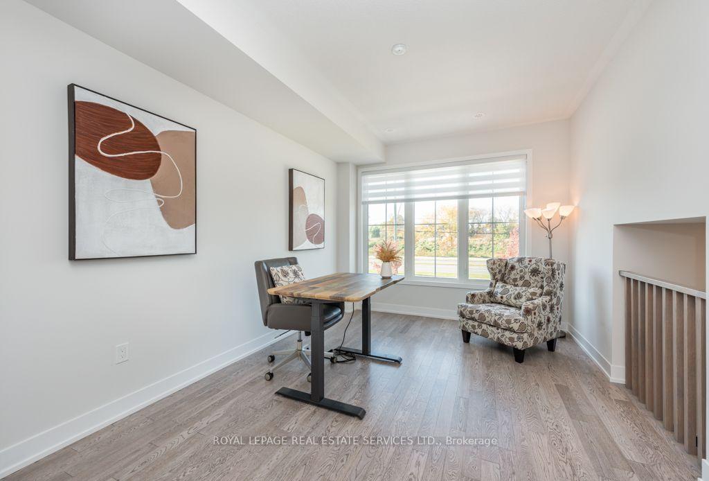 Photo 5 of 1444 Yellow Rose Circle, Oakville, Glen Abbey — HOMEH