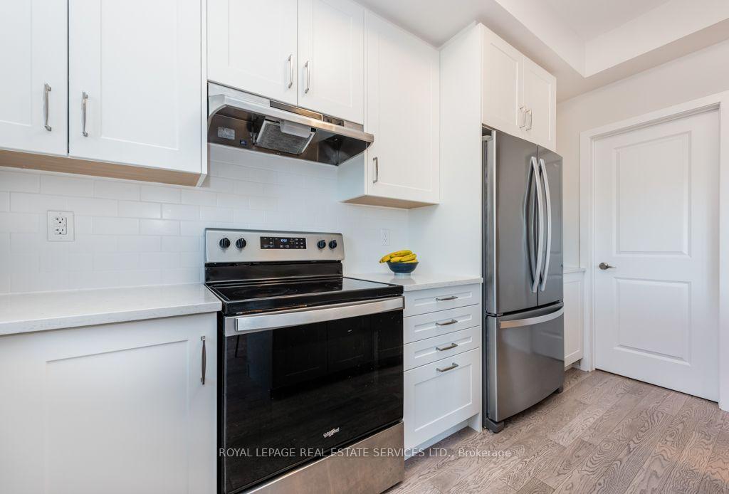 Photo 14 of 1444 Yellow Rose Circle, Oakville, Glen Abbey — HOMEH