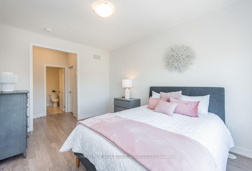 Photo 25 of 1444 Yellow Rose Circle, Oakville, Glen Abbey — HOMEH