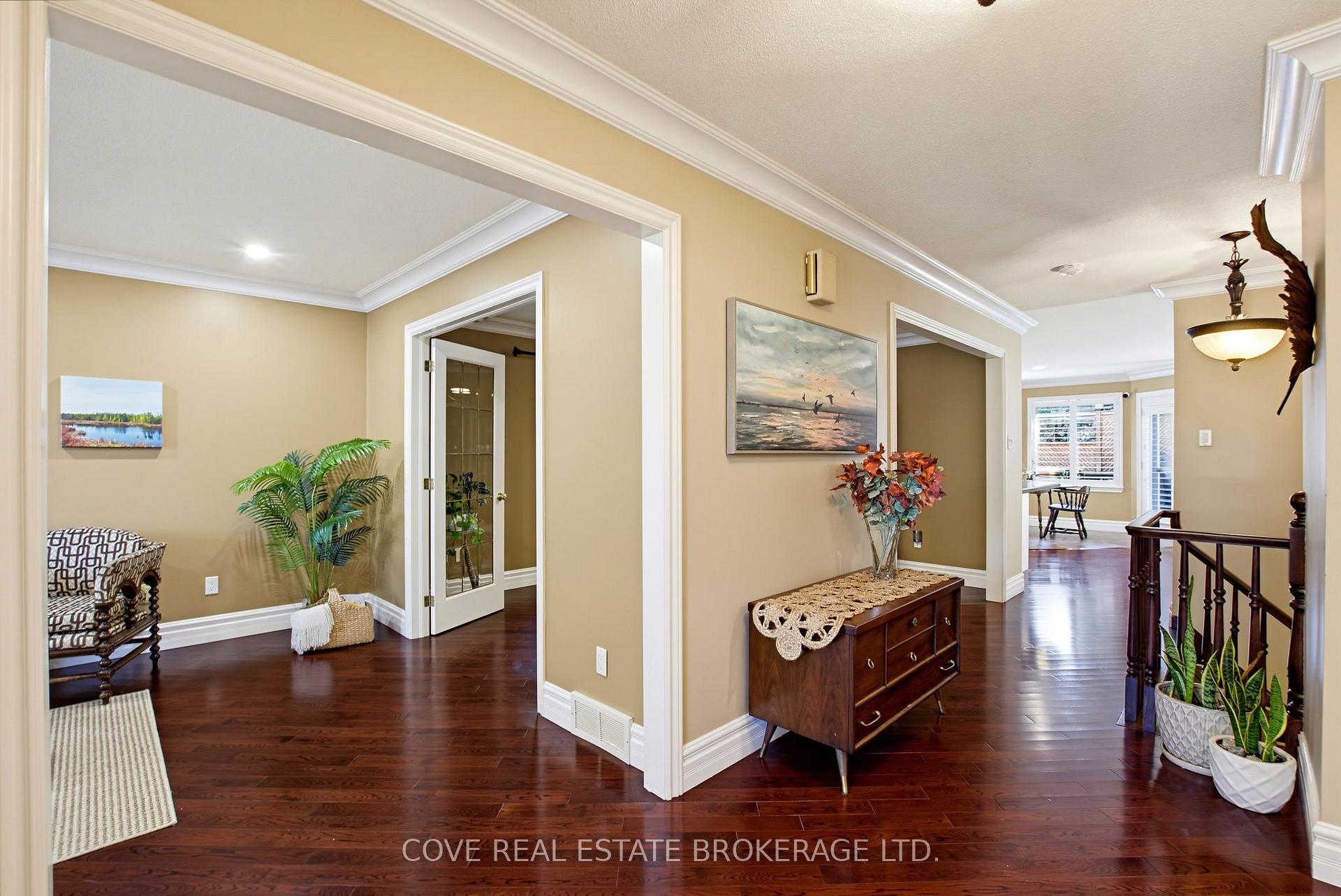 Photo 4 of 91 Sunnyside Drive, London, North G — HOMEH