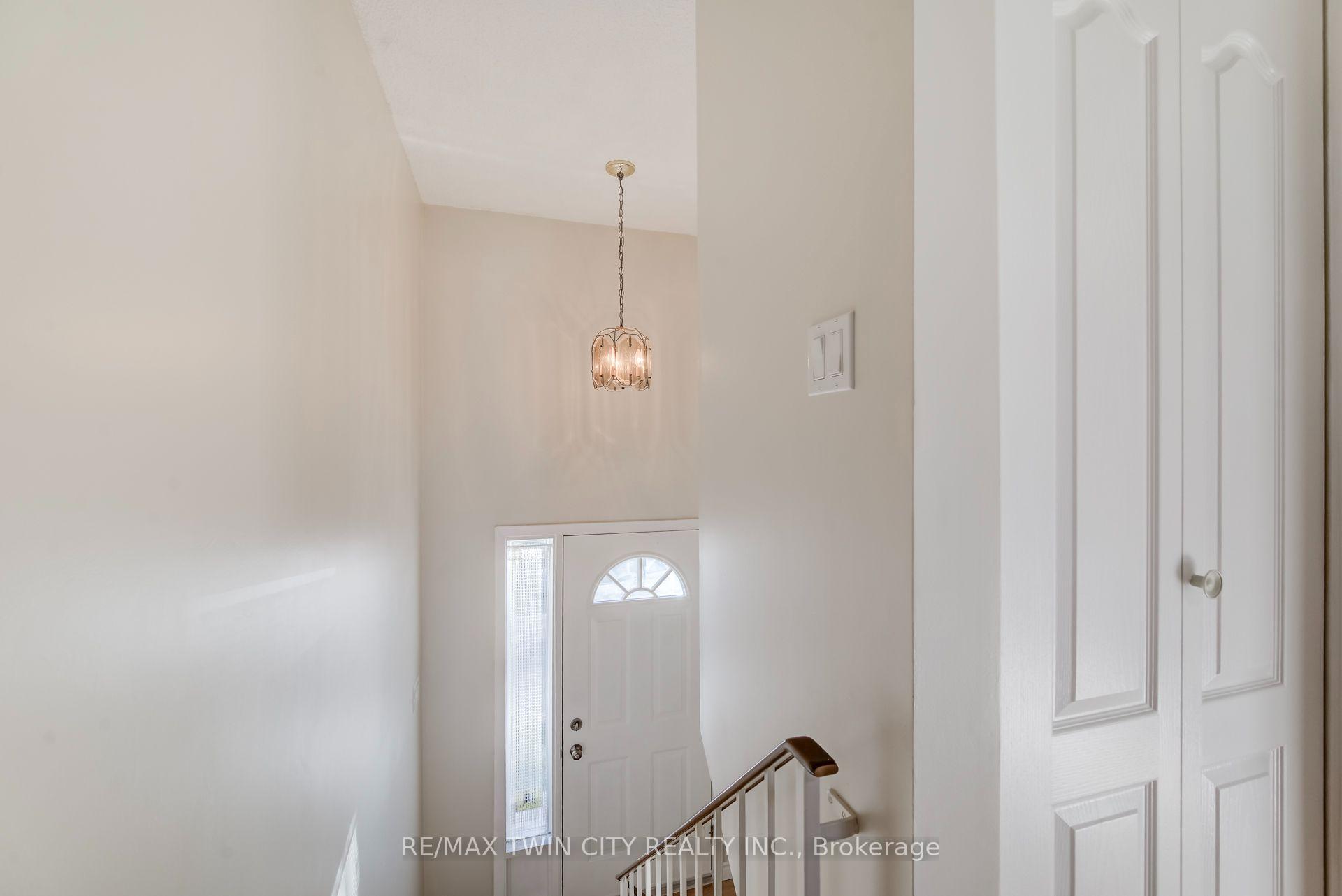 Photo 7 of Unit 25, 121 Morgan Avenue, Kitchener, Chicopee/Freeport — HOMEH