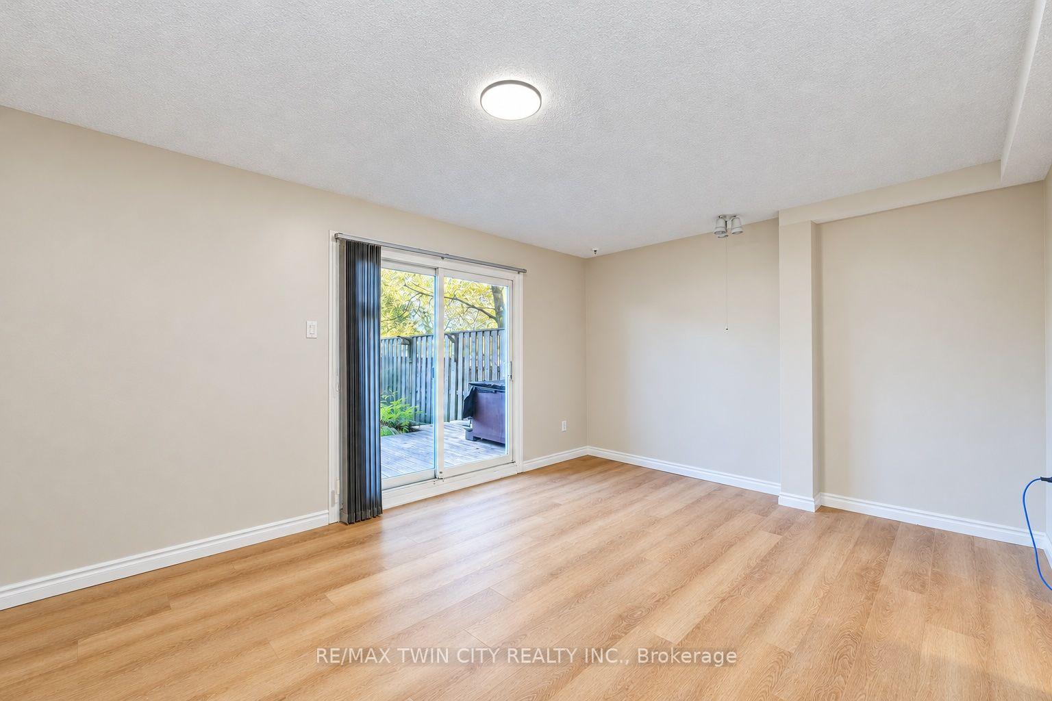 Photo 42 of Unit 25, 121 Morgan Avenue, Kitchener, Chicopee/Freeport — HOMEH