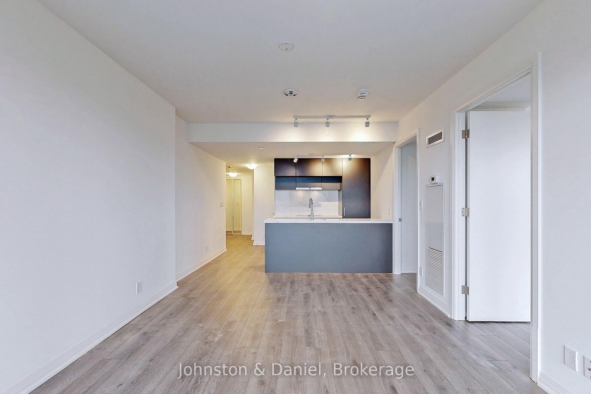 Photo 7 of Unit 1404, 99 Foxbar Road, Toronto, Yonge-St. Clair — HOMEH