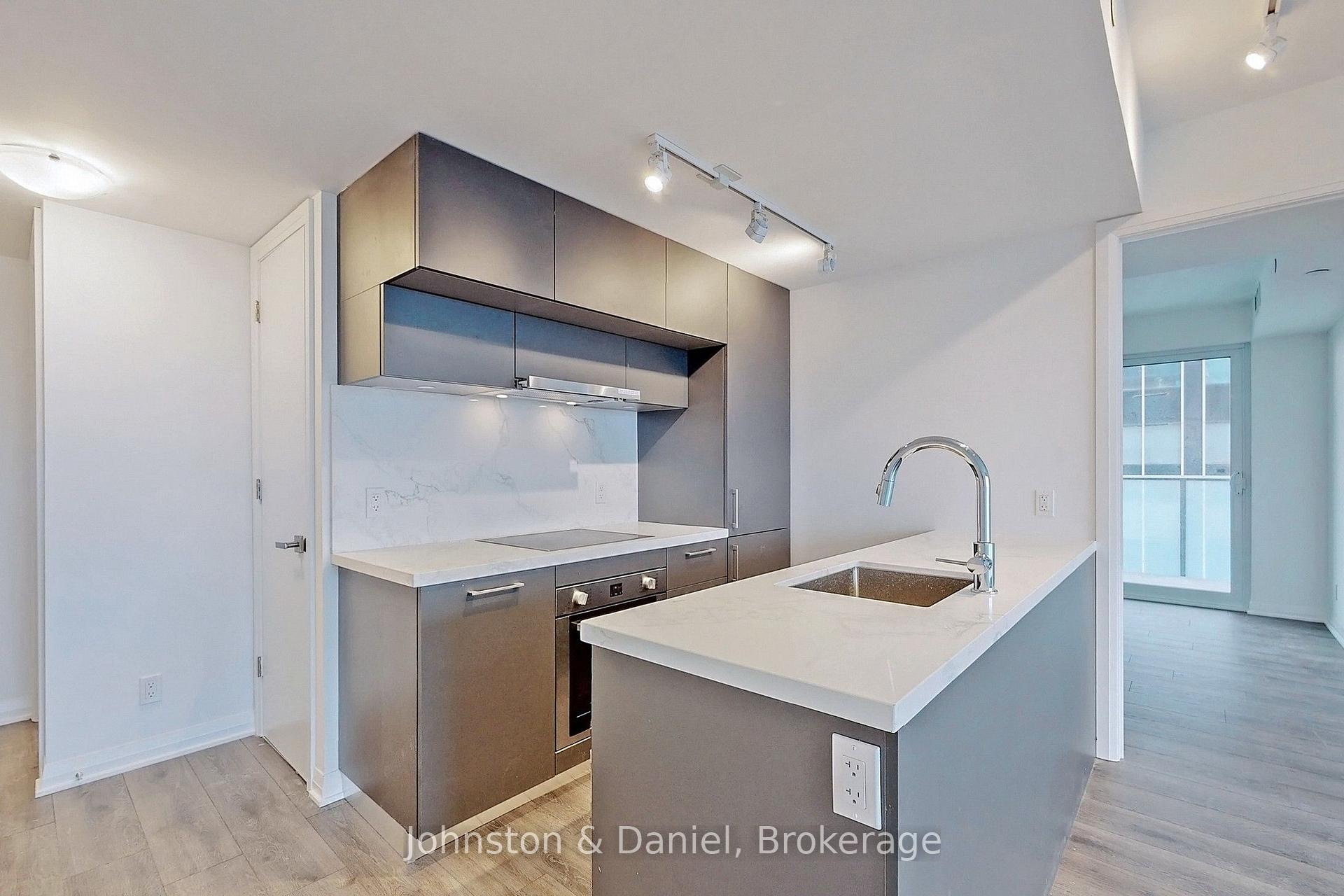 Photo 11 of Unit 1404, 99 Foxbar Road, Toronto, Yonge-St. Clair — HOMEH