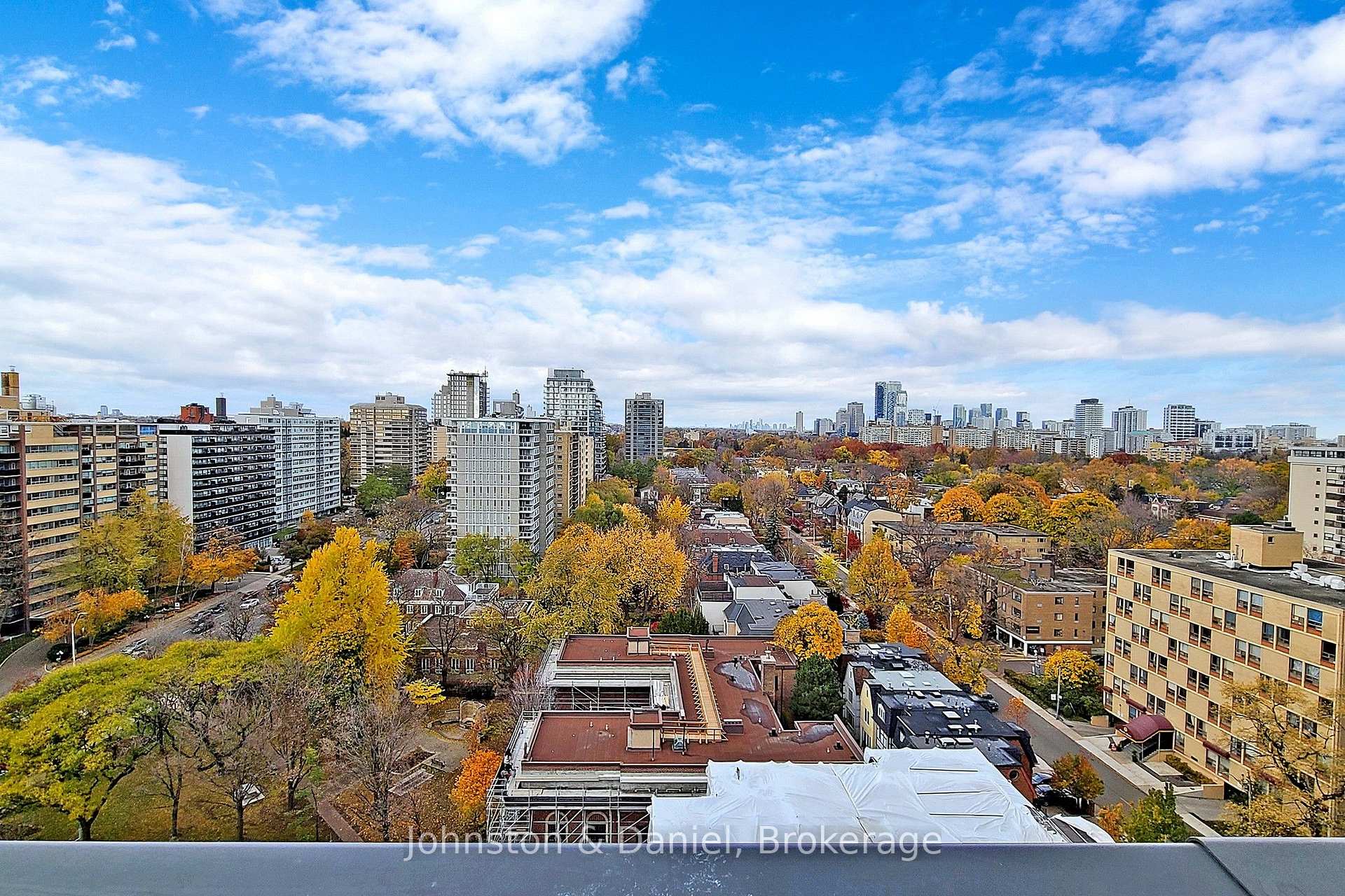 Photo 25 of Unit 1404, 99 Foxbar Road, Toronto, Yonge-St. Clair — HOMEH