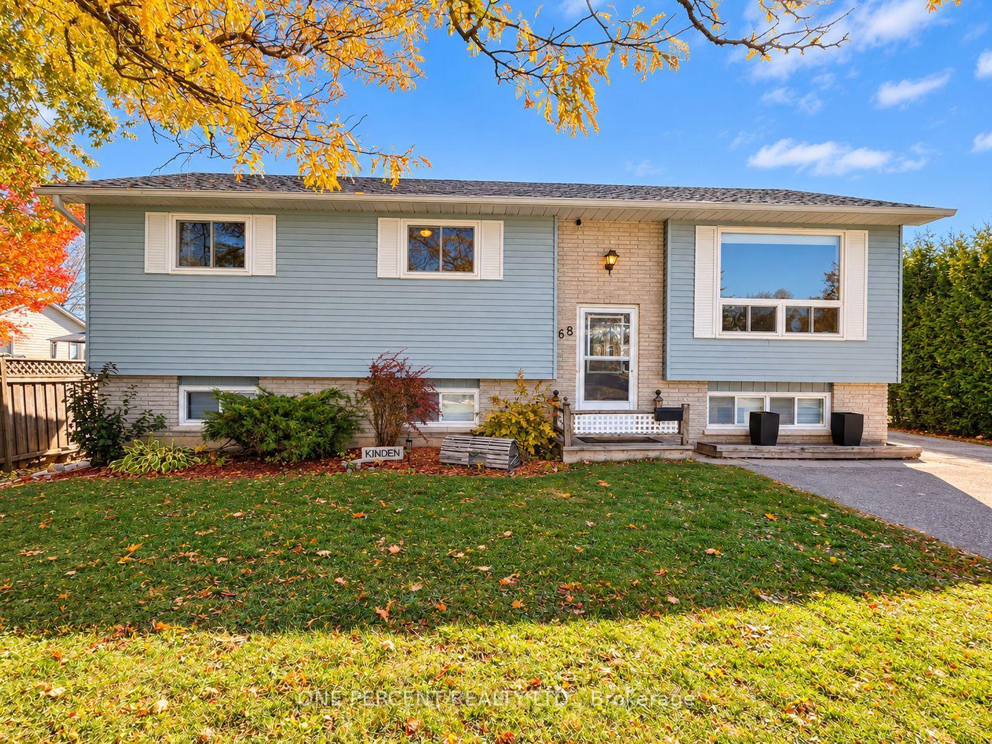 Photo 3 of 68 Cindy Lee Crescent, Orillia — HOMEH