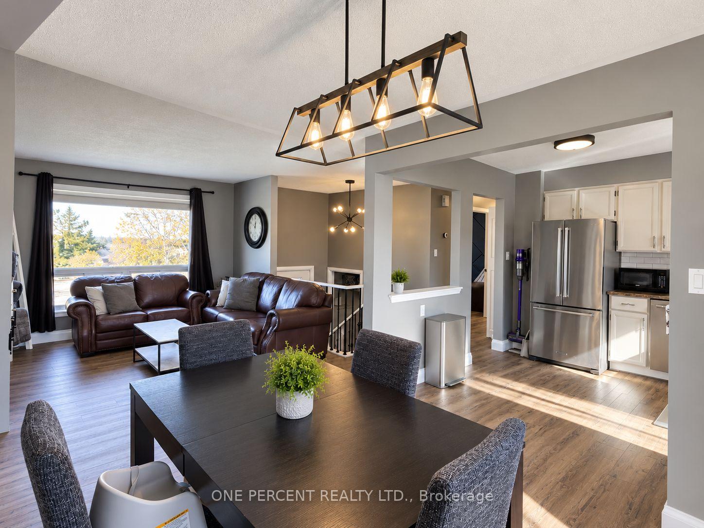 Photo 13 of 68 Cindy Lee Crescent, Orillia — HOMEH