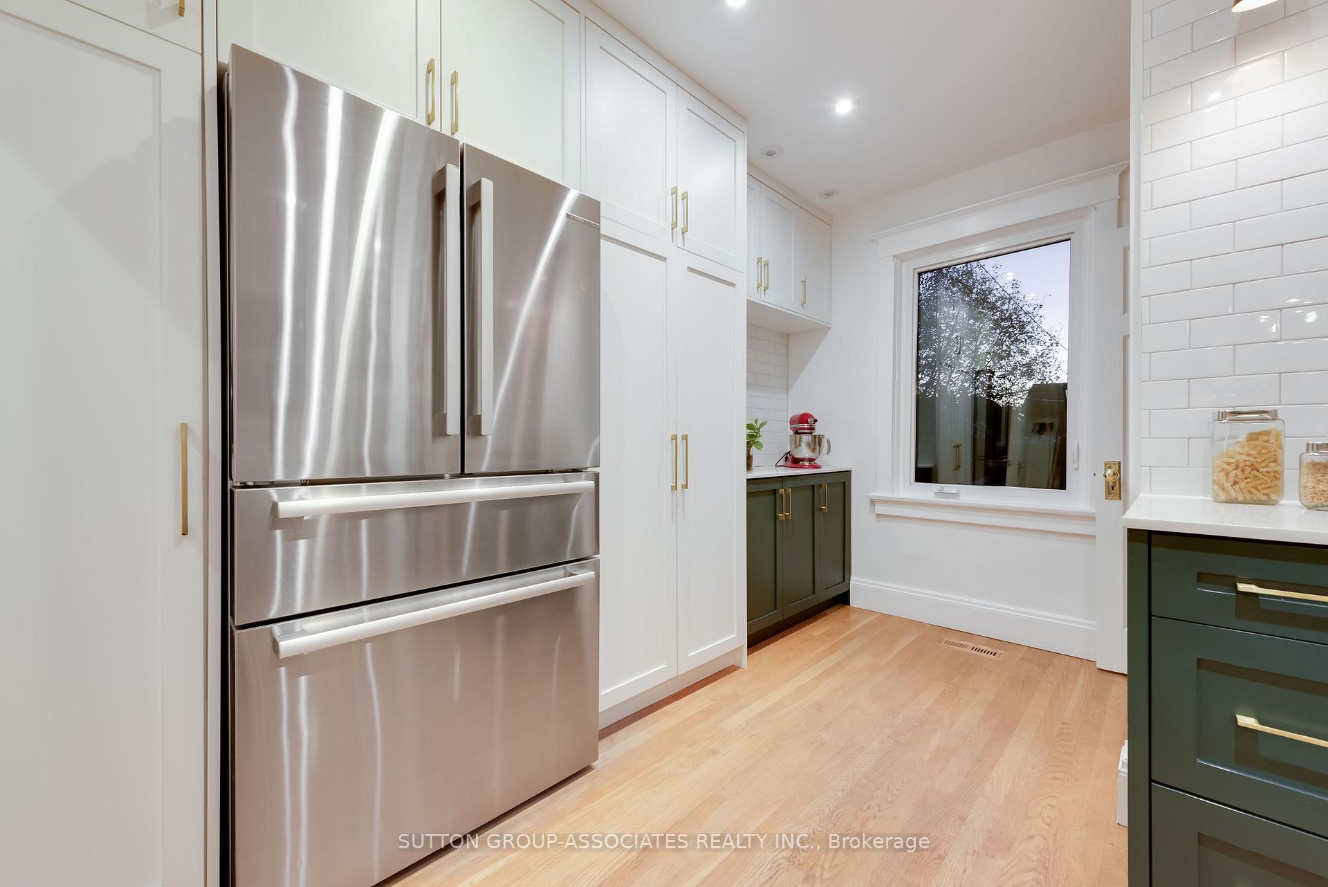 Photo 16 of 294 Glenholme Avenue, Toronto, Oakwood Village — HOMEH
