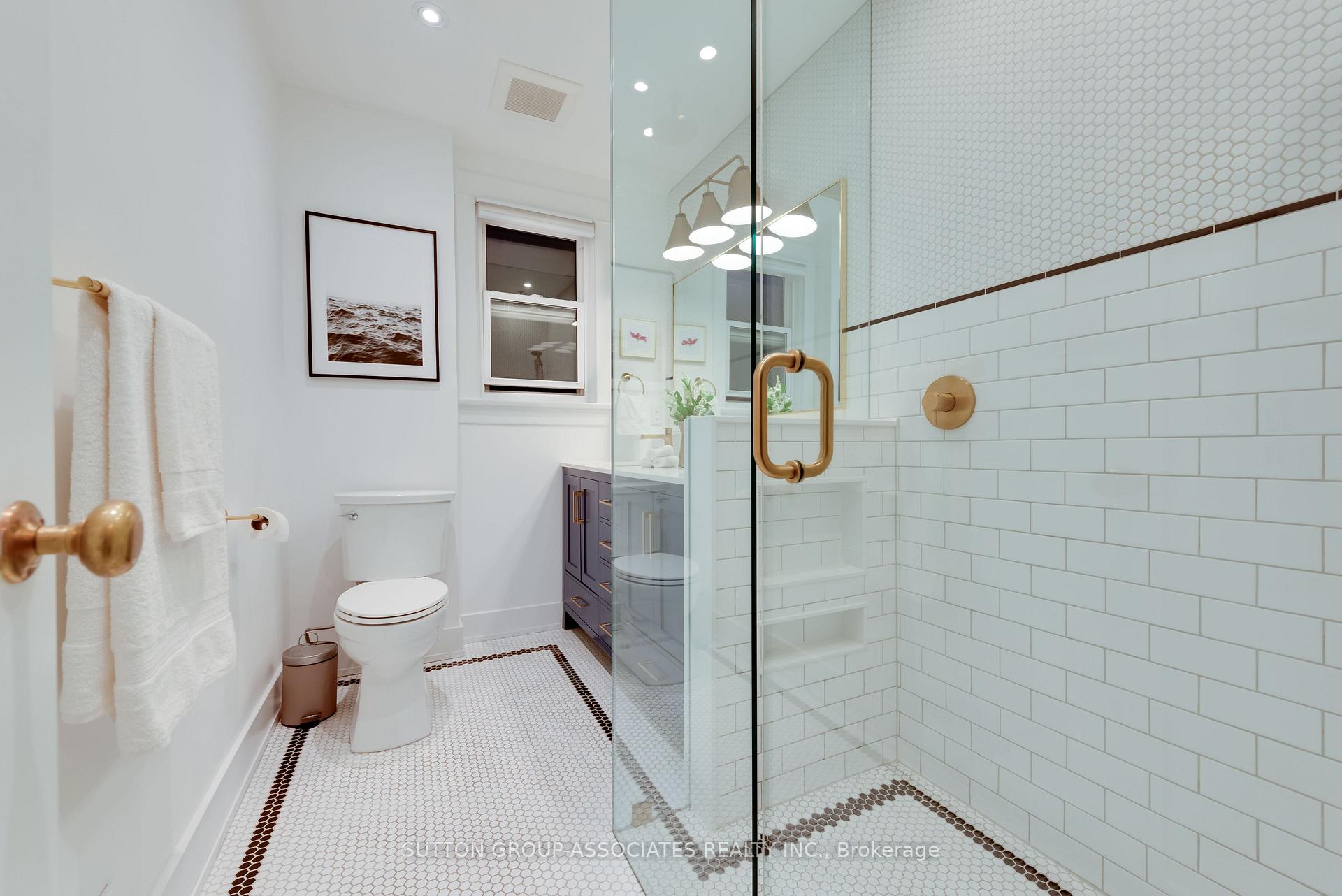 Photo 20 of 294 Glenholme Avenue, Toronto, Oakwood Village — HOMEH