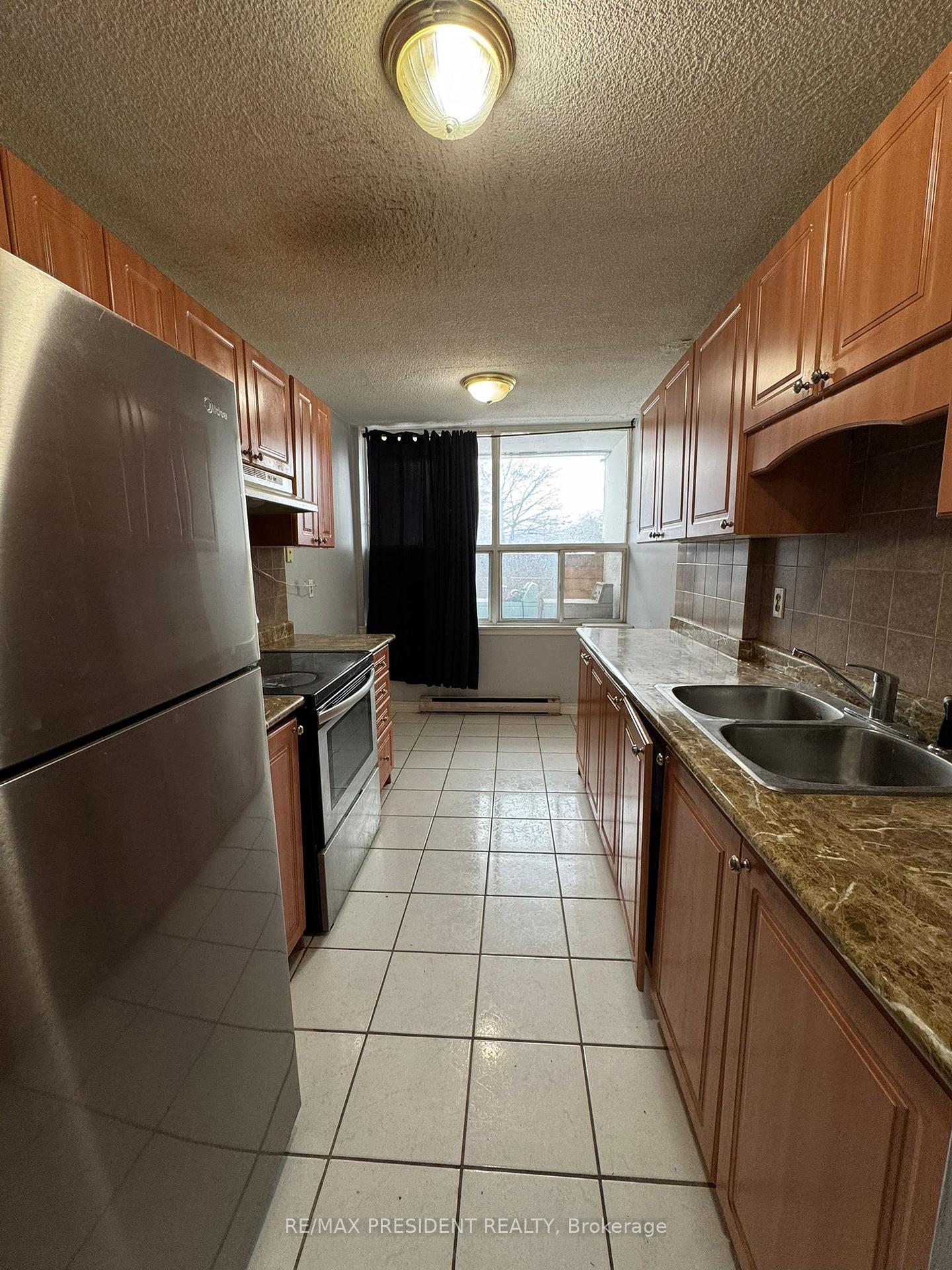Photo 4 of Unit 101, 21 Knightsbridge Road, Brampton, Southgate — HOMEH