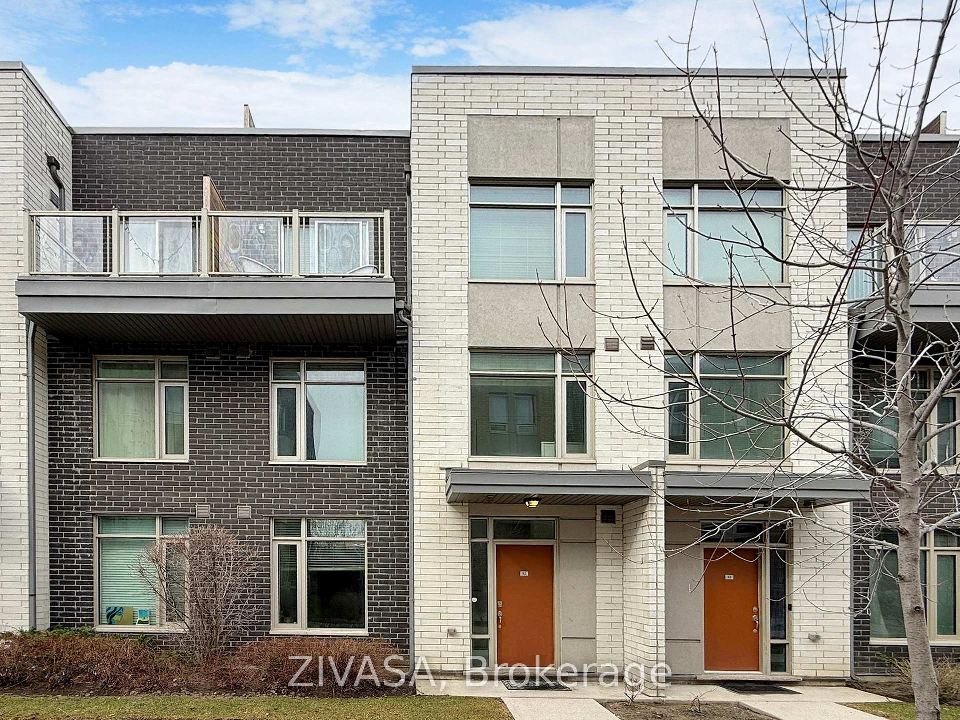 Photo of Unit 92, 15 Applewood Lane