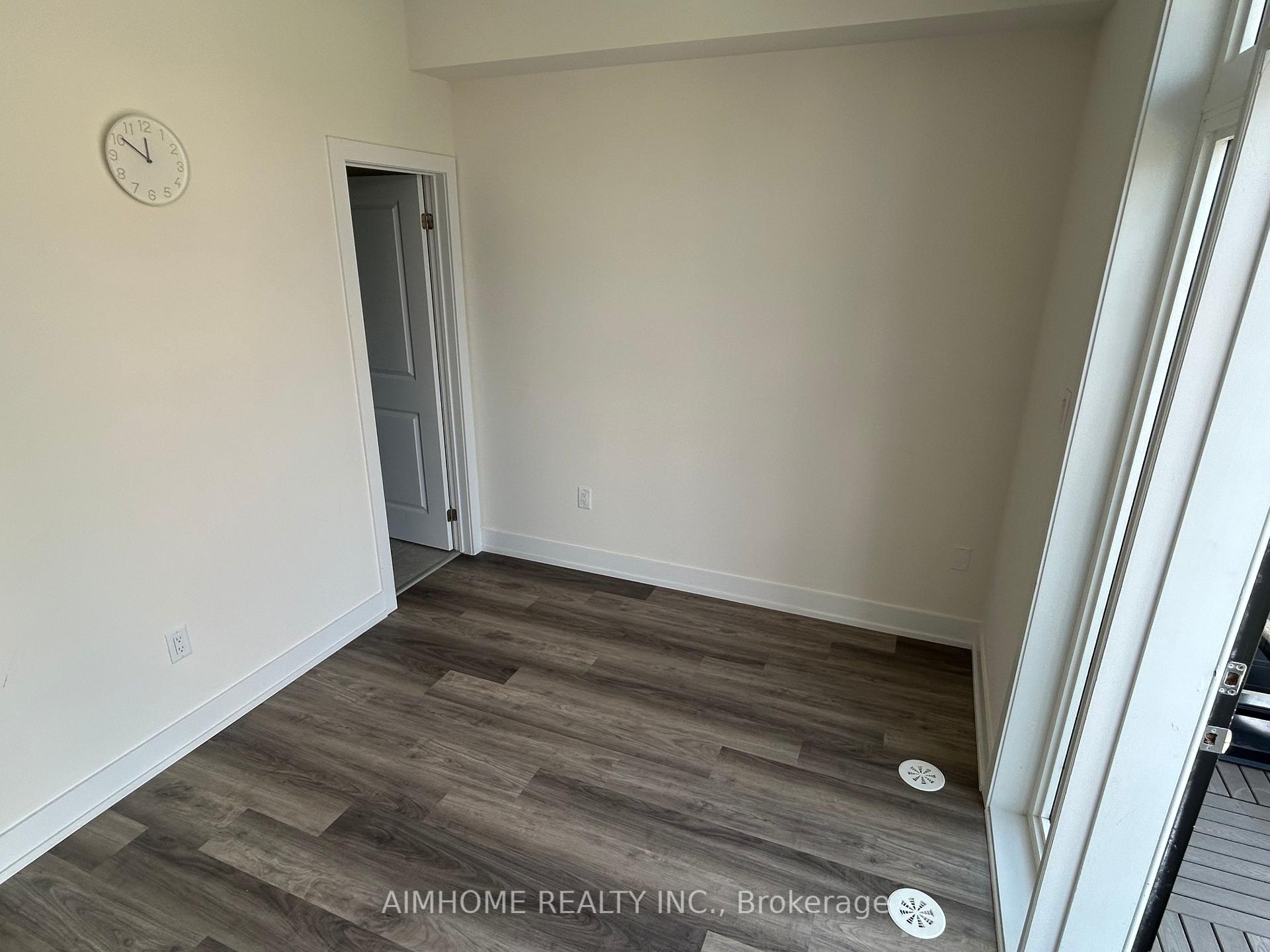Photo 19 of Unit 2, 7 Phelps Lane, Richmond Hill, Oak Ridges — HOMEH