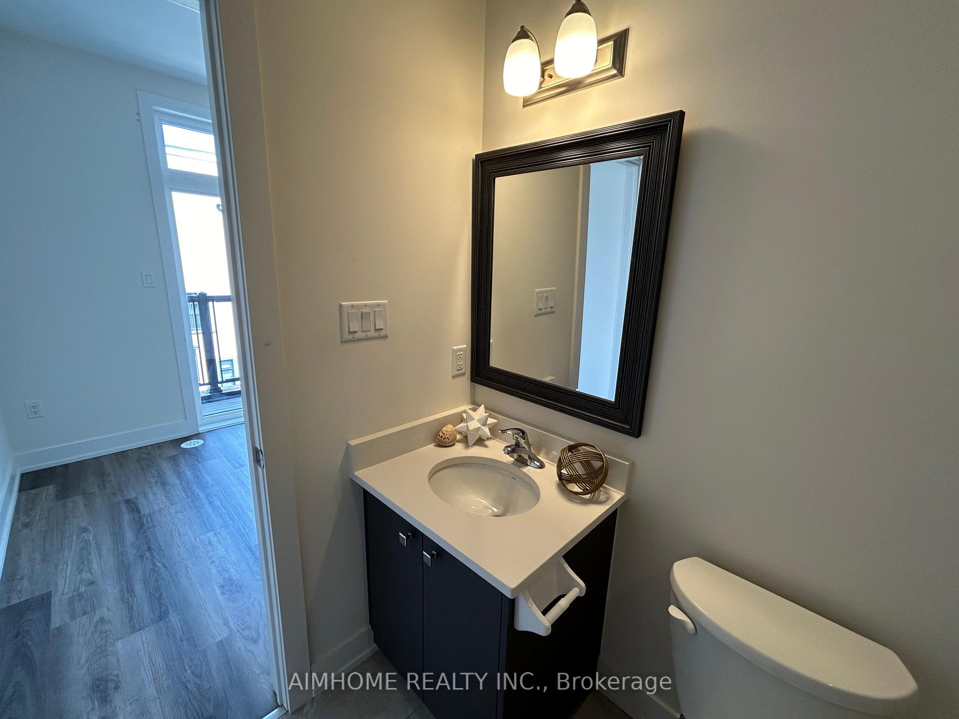 Photo 23 of Unit 2, 7 Phelps Lane, Richmond Hill, Oak Ridges — HOMEH