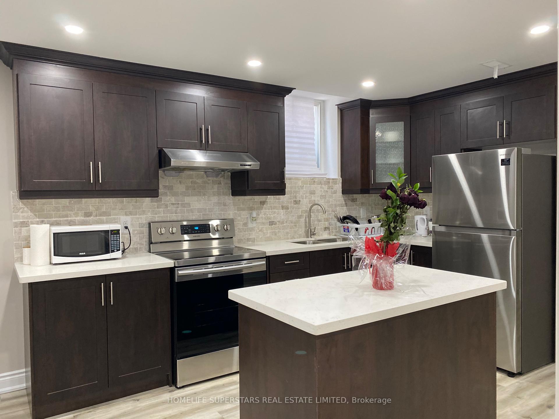 Photo 3 of Unit Basement, 22 Natronia Trail, Brampton, Bram East — HOMEH
