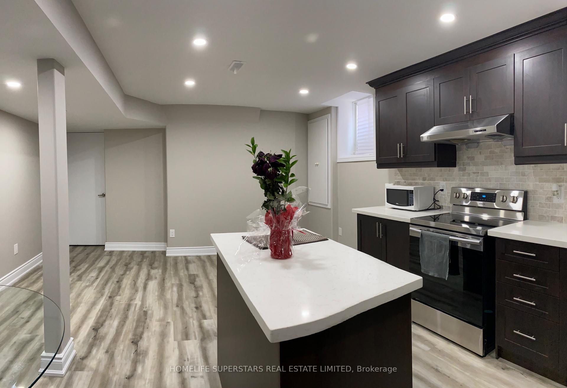 Photo 4 of Unit Basement, 22 Natronia Trail, Brampton, Bram East — HOMEH