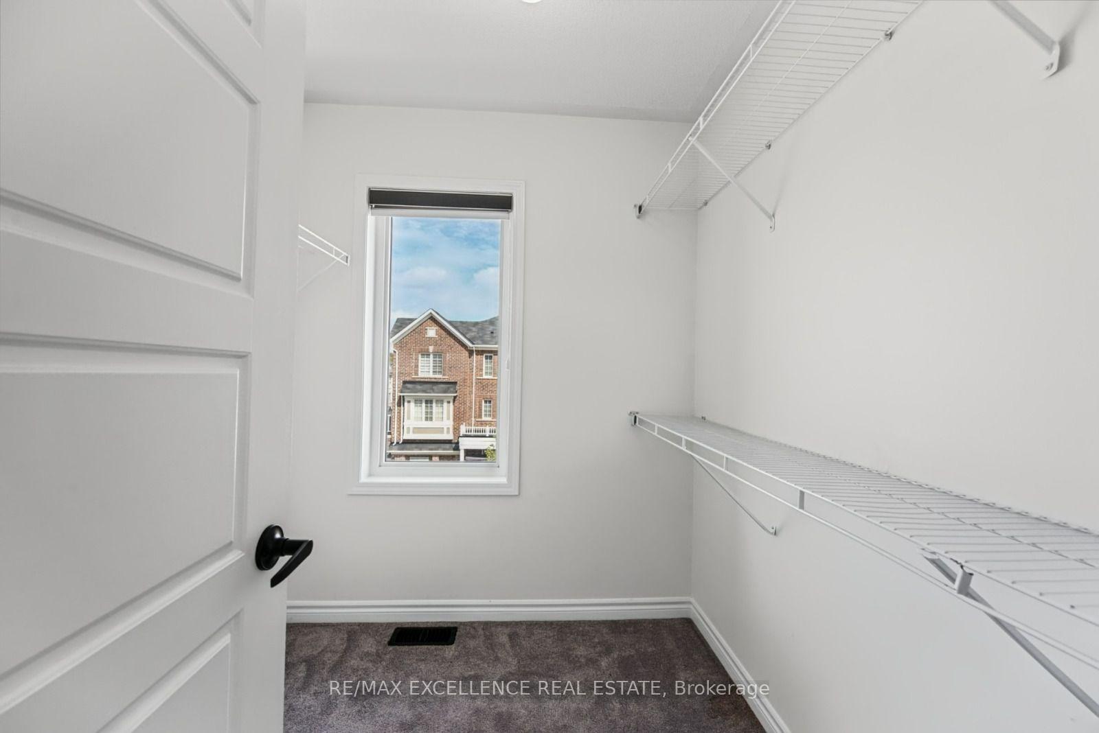 Photo 16 of 470 Remembrance Road, Brampton, Northwest Brampton — HOMEH