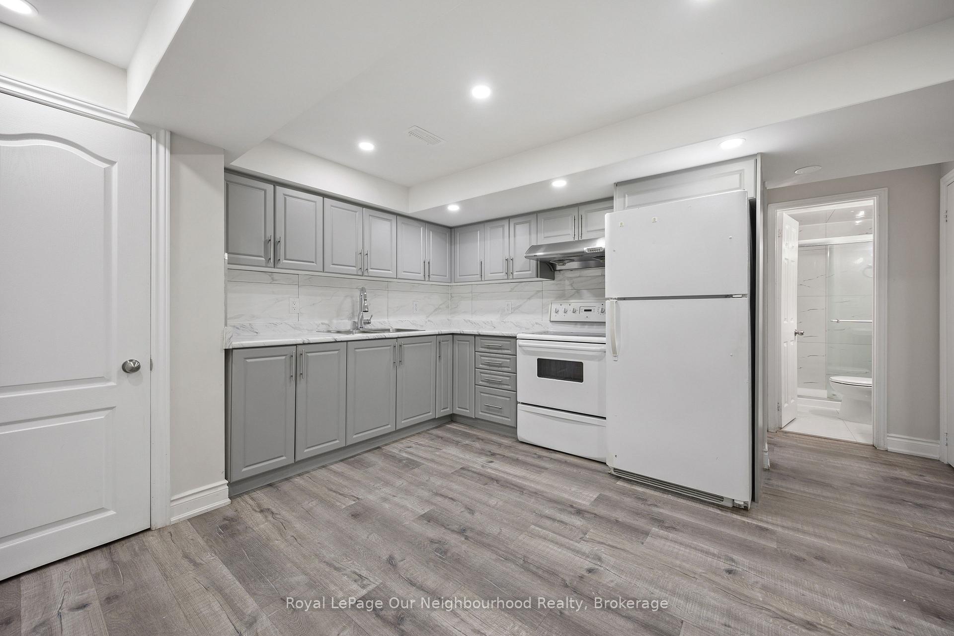 Photo of Unit Bsmt, 206 Sunny Meadow Boulevard