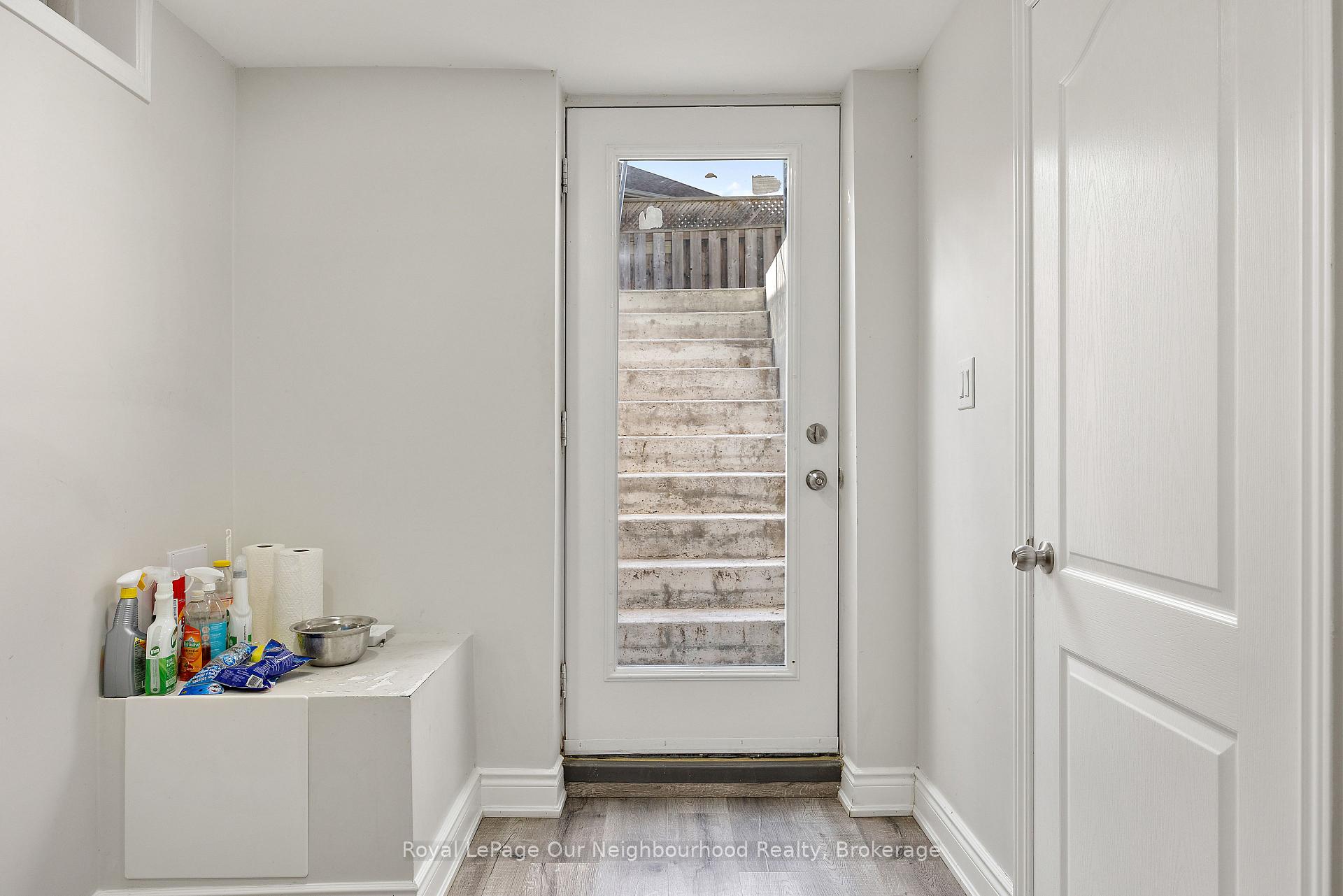 Photo 15 of Unit Bsmt, 206 Sunny Meadow Boulevard, Brampton, Sandringham-Wellington — HOMEH