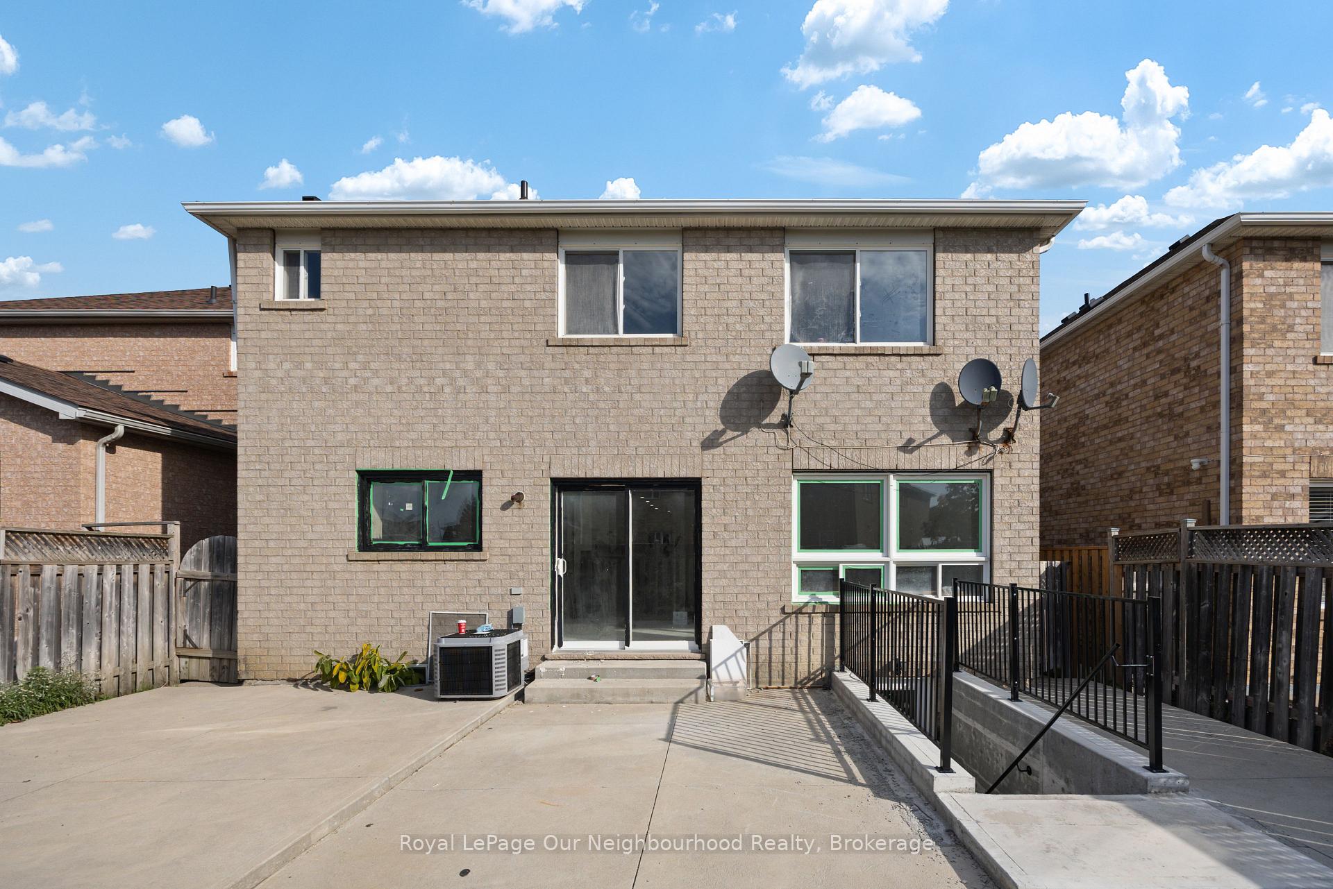 Photo 20 of Unit Bsmt, 206 Sunny Meadow Boulevard, Brampton, Sandringham-Wellington — HOMEH