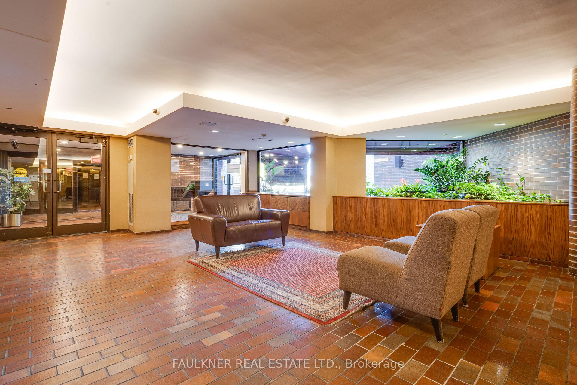 Photo 7 of Unit 109, 151 Bay Street, Ottawa, Ottawa Centre — HOMEH