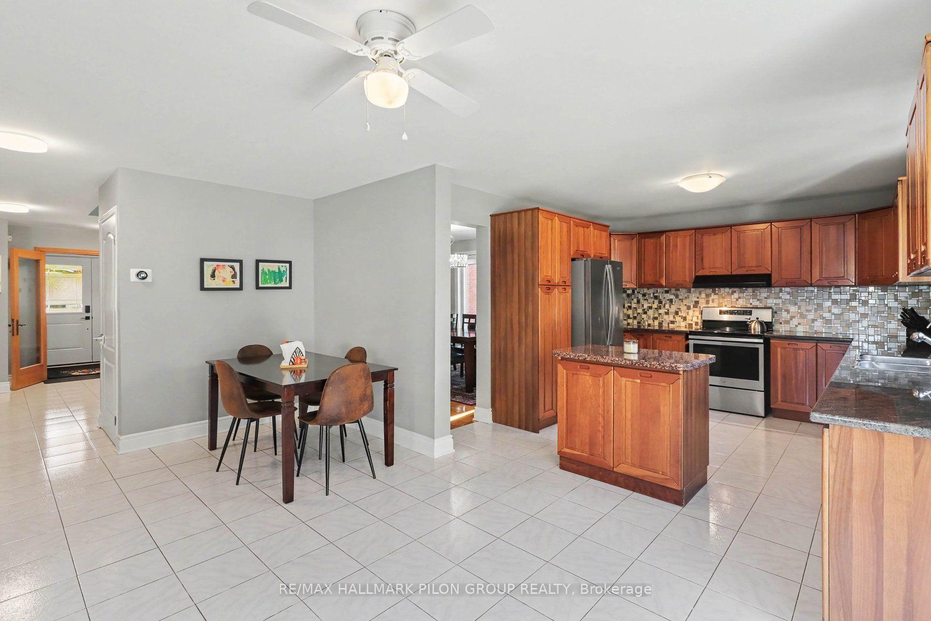 Photo 9 of 1452 Charlebois Avenue, Ottawa, Bilberry Creek/Queenswood Heights — HOMEH