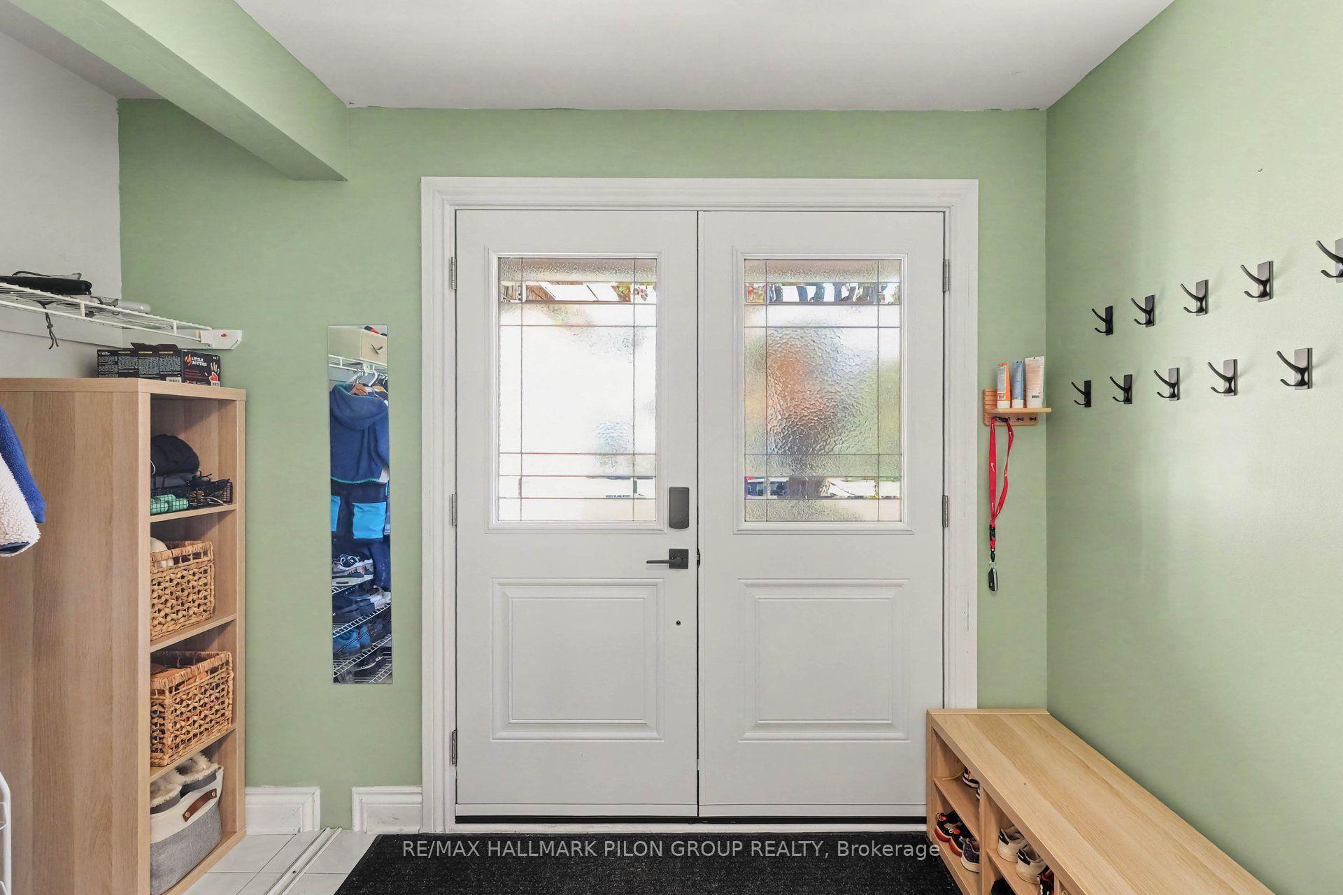 Photo 14 of 1452 Charlebois Avenue, Ottawa, Bilberry Creek/Queenswood Heights — HOMEH