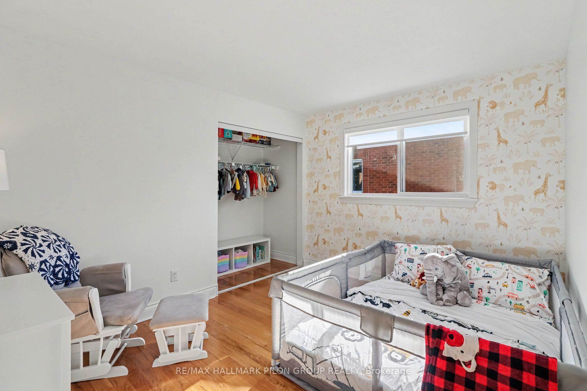 Photo 19 of 1452 Charlebois Avenue, Ottawa, Bilberry Creek/Queenswood Heights — HOMEH