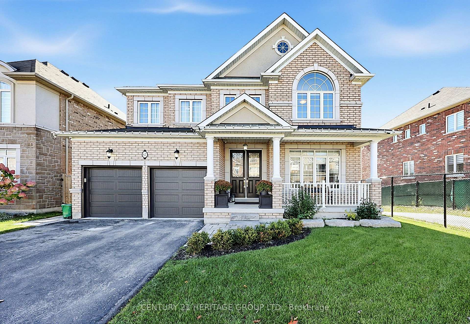 Photo 1 of 67 Manor Forest Road, East Gwillimbury, Mt Albert — HOMEH