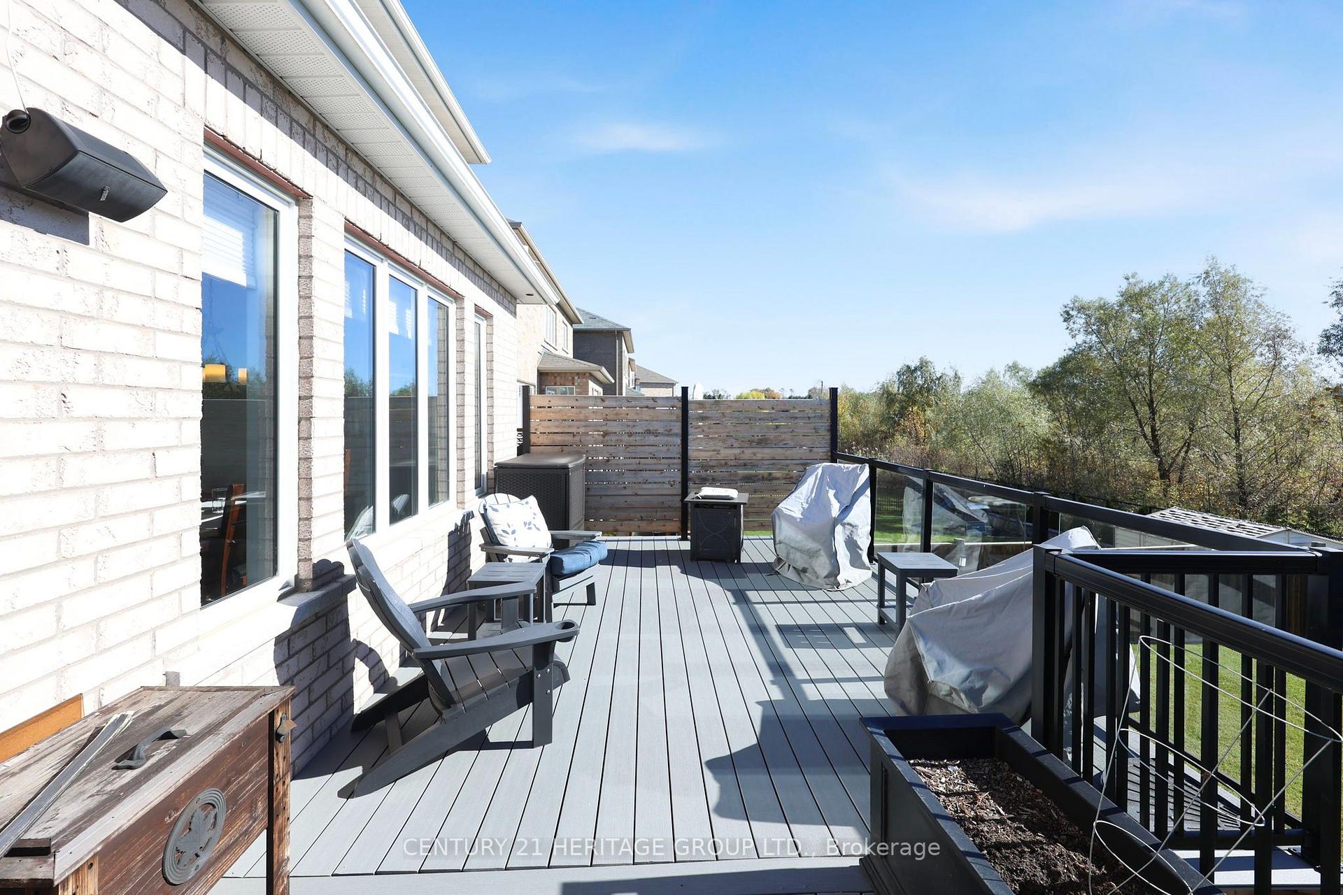 Photo 46 of 67 Manor Forest Road, East Gwillimbury, Mt Albert — HOMEH