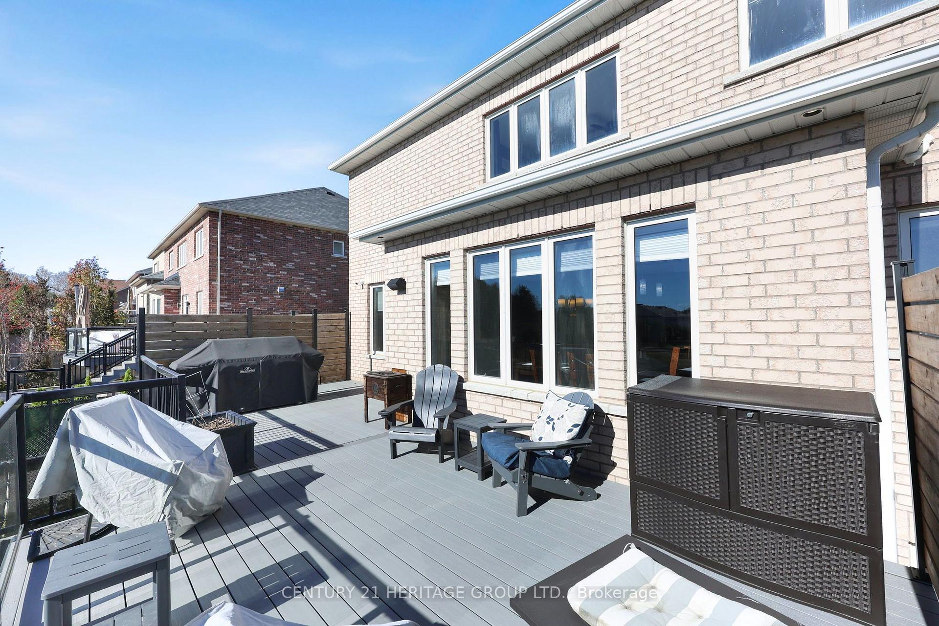 Photo 47 of 67 Manor Forest Road, East Gwillimbury, Mt Albert — HOMEH
