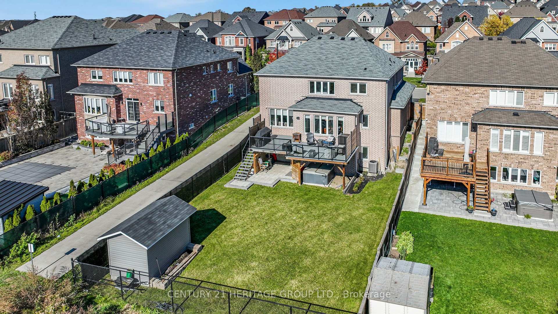 Photo 48 of 67 Manor Forest Road, East Gwillimbury, Mt Albert — HOMEH