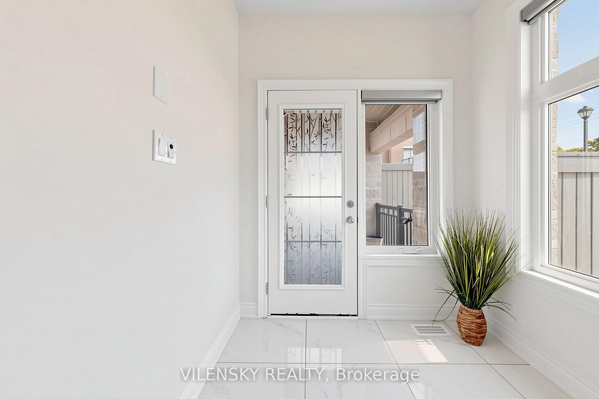 Photo 39 of 2 Bennington Road, Newmarket, Summerhill Estates — HOMEH