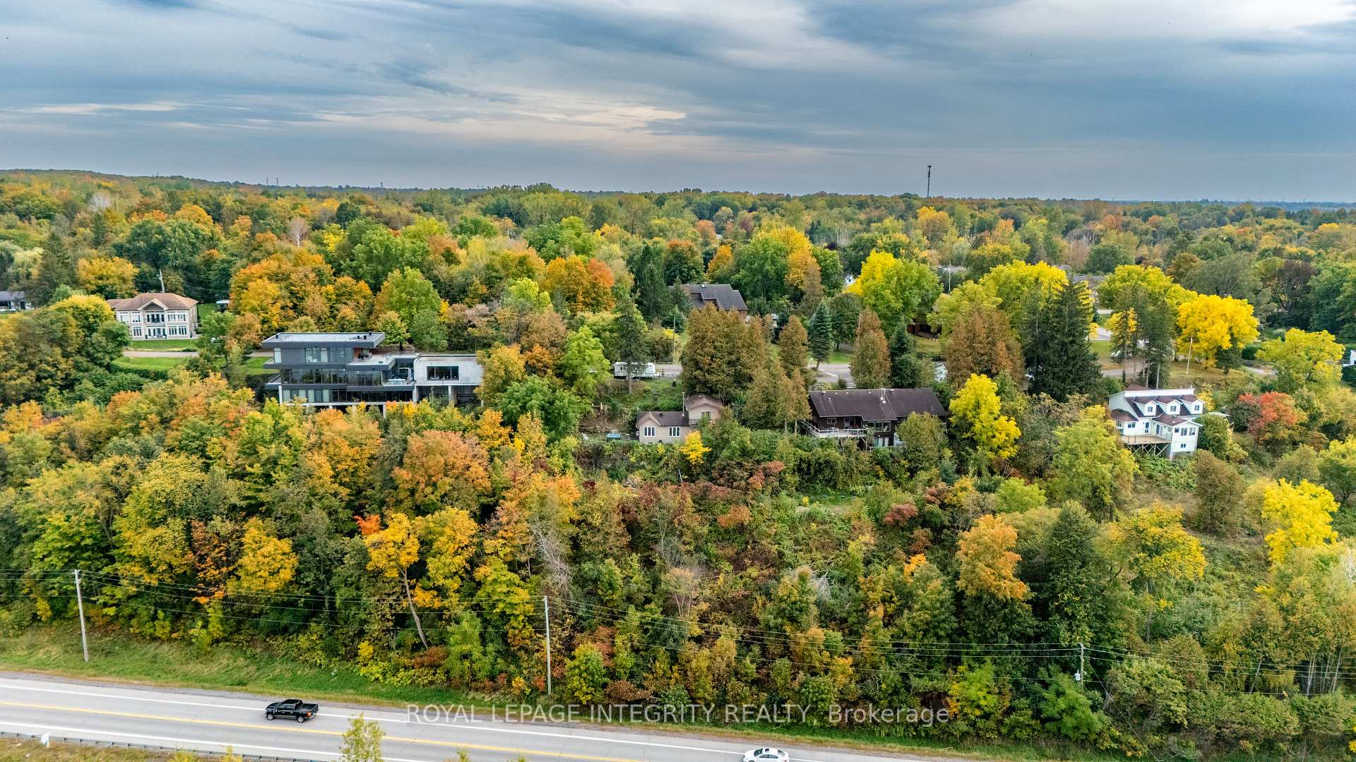 Photo 8 of 1587 Lilac Lane, Ottawa, Camelot — HOMEH